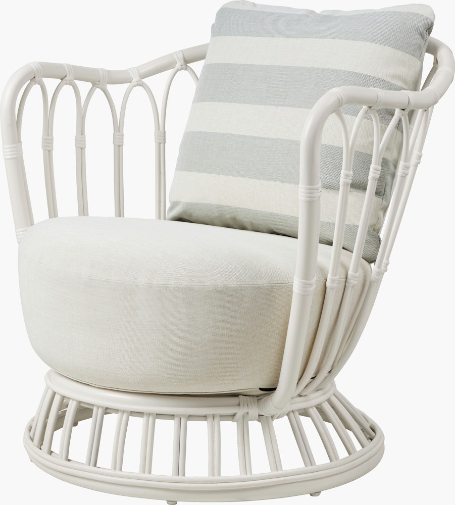 Grace Outdoor Chair, Alabaster White Frame, Leslie 006 Seat Leslie Stripe 020 Back,
