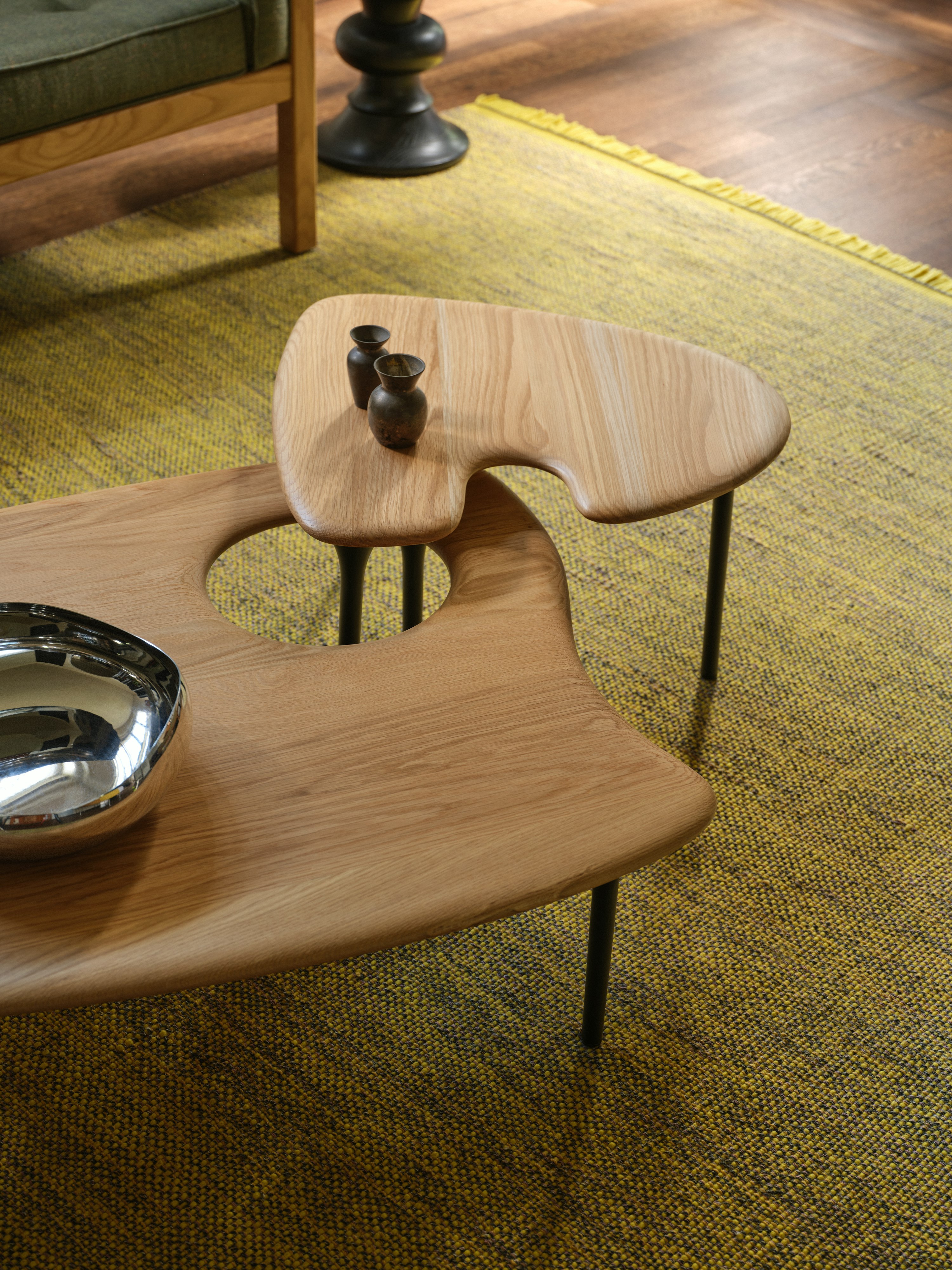 Cyclade Table