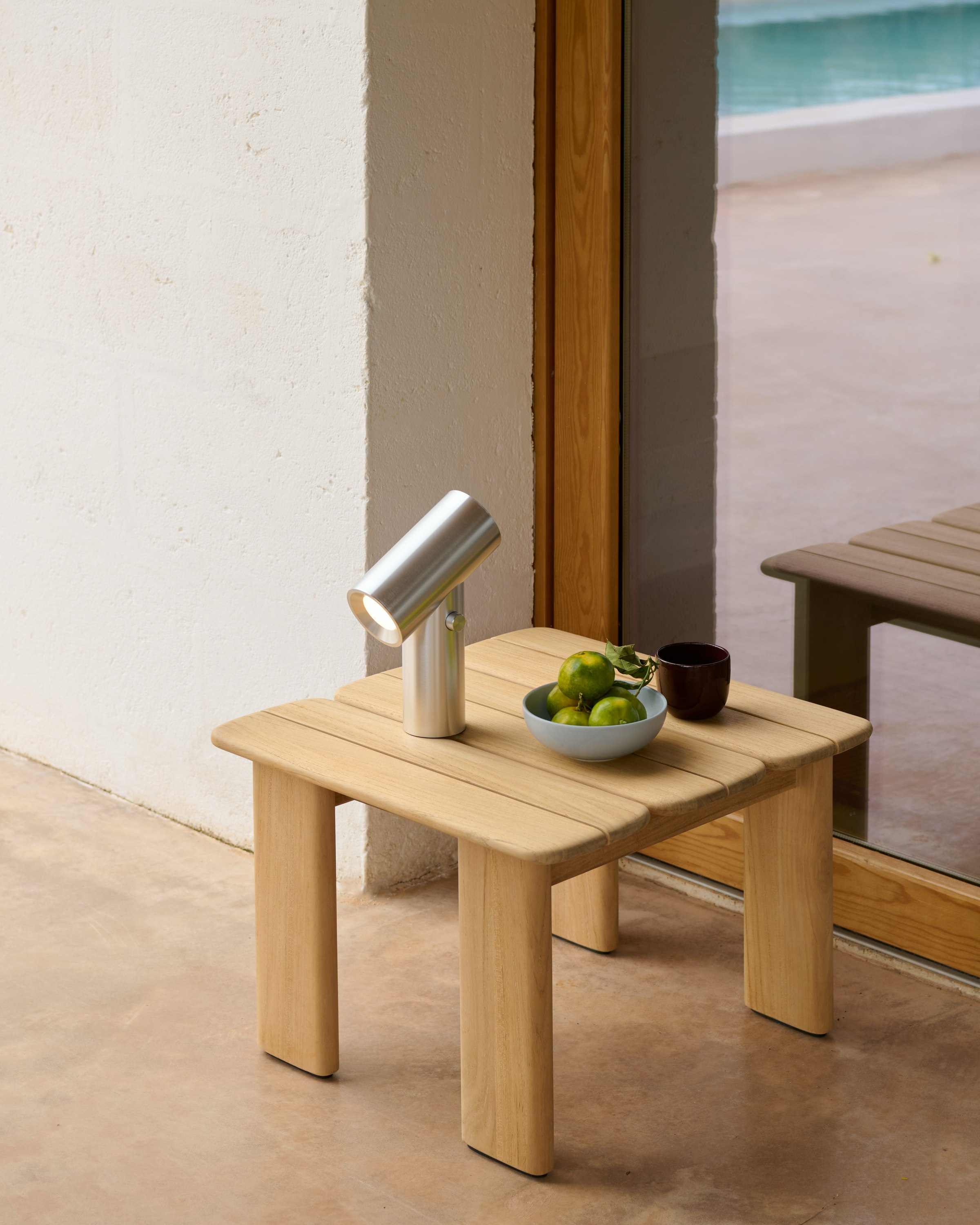 Assemble Outdoor Side Table
