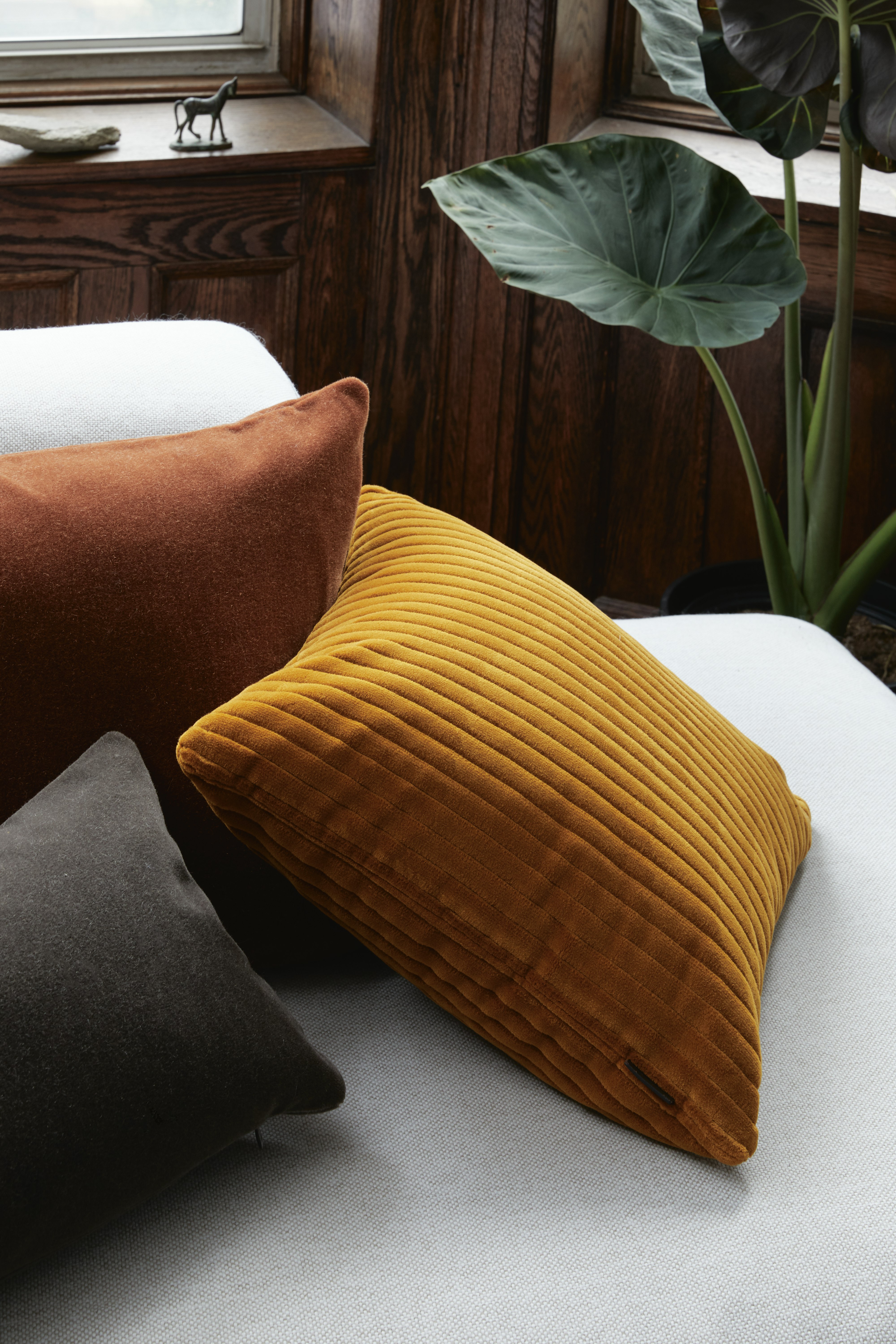 Wide Corduroy Pillow