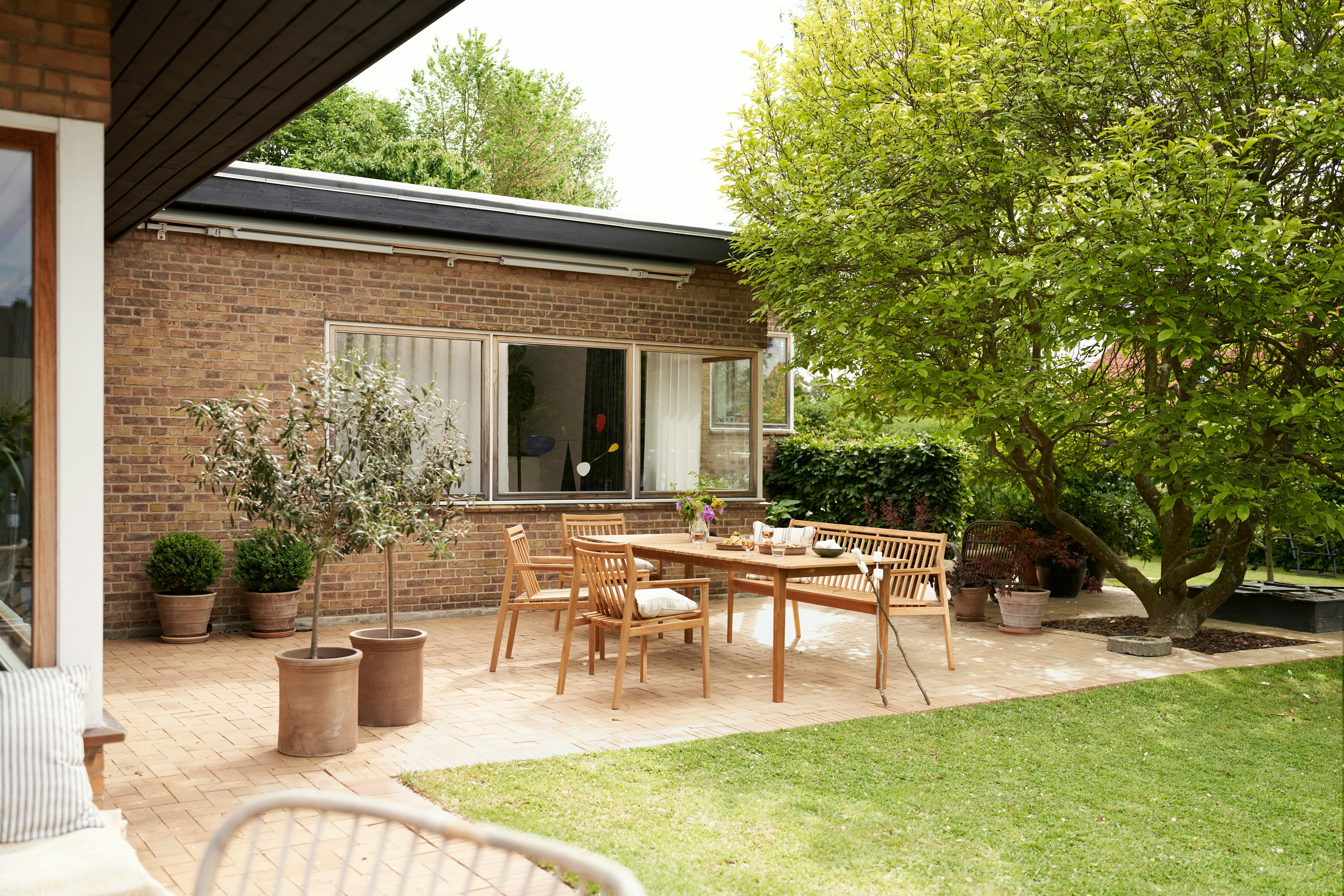 Sammen Outdoor Dining Table