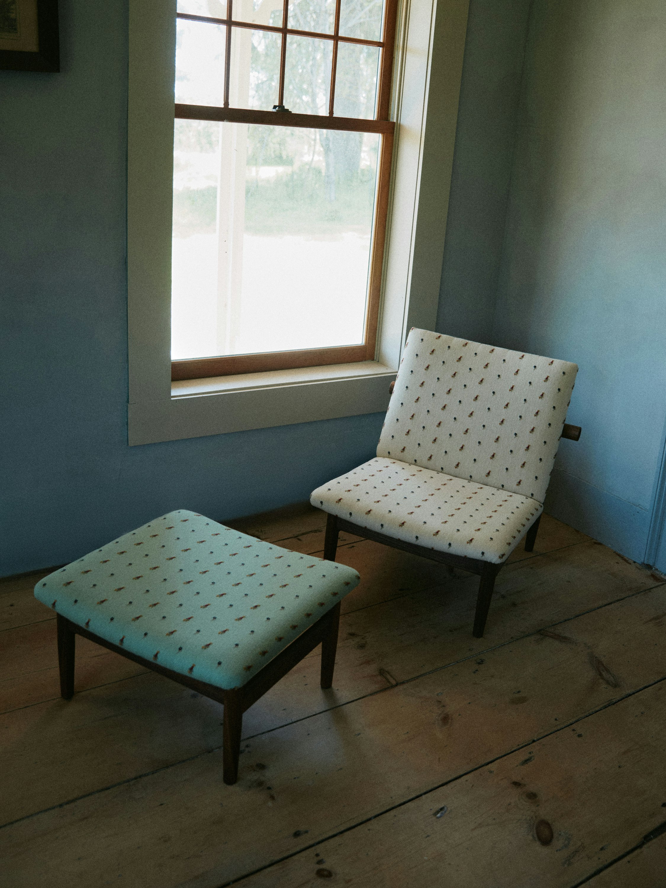 Japan Footstool