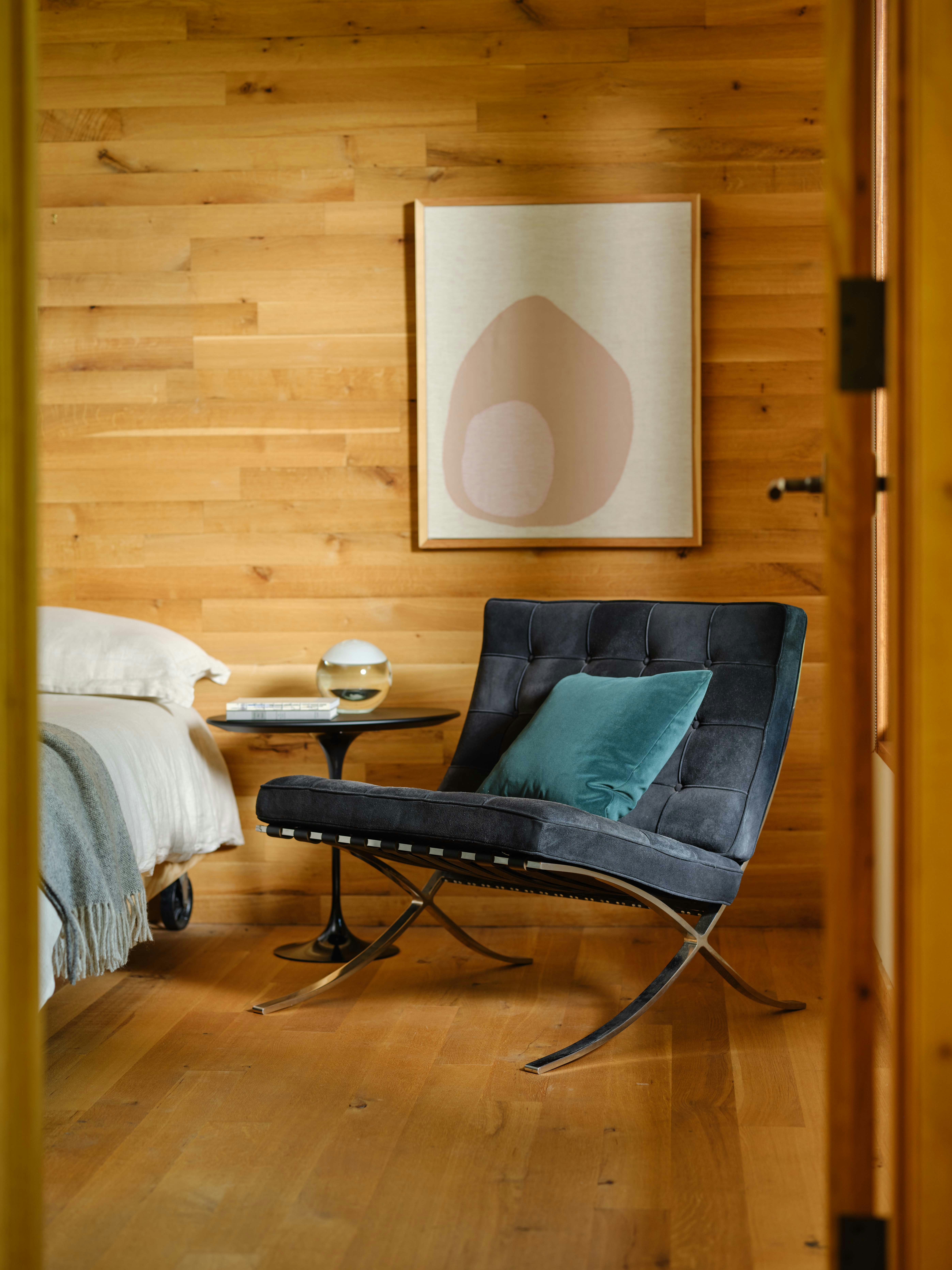 Saarinen Side Table