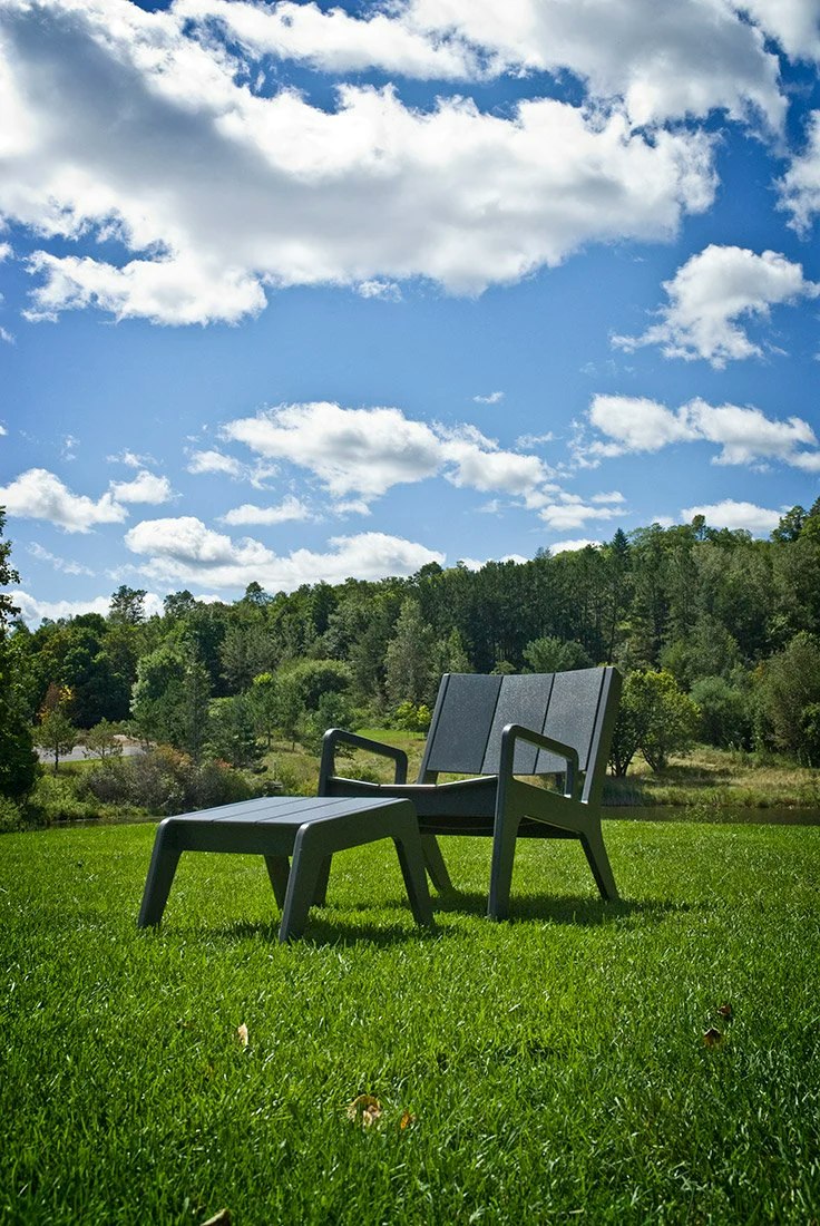 No. 9 Lounge Chair