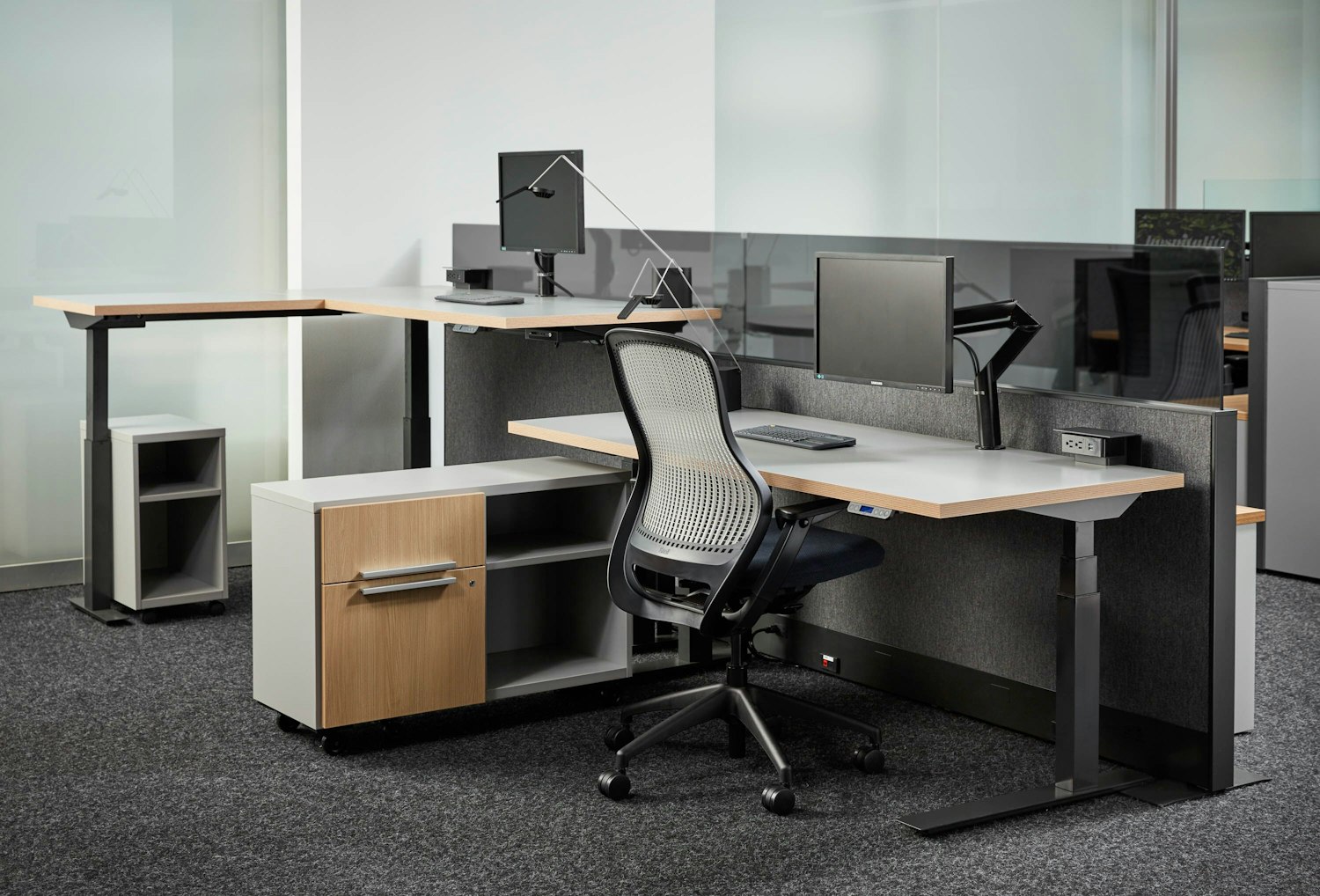 tone height adjustable table dividends Skyline anchor storage regeneration sapper xyz neocon 2018