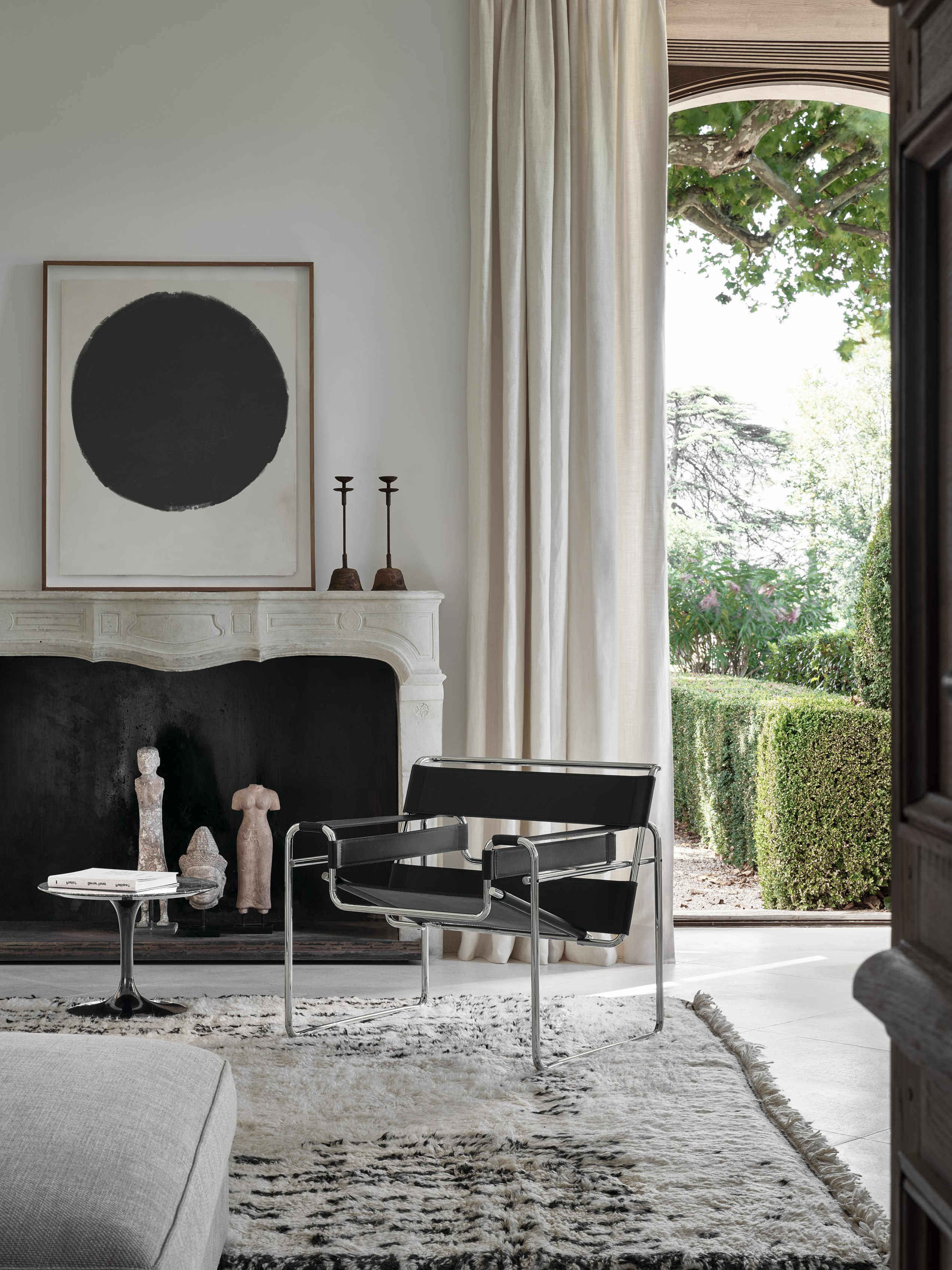 Saarinen Side Table