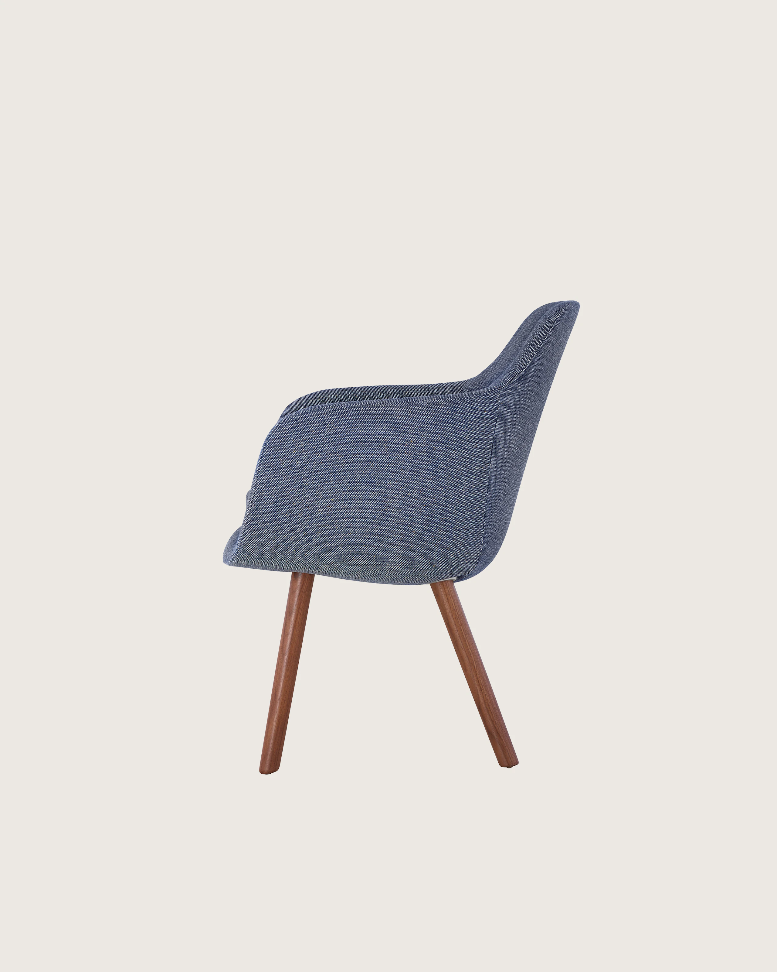 Saiba Side Chair
