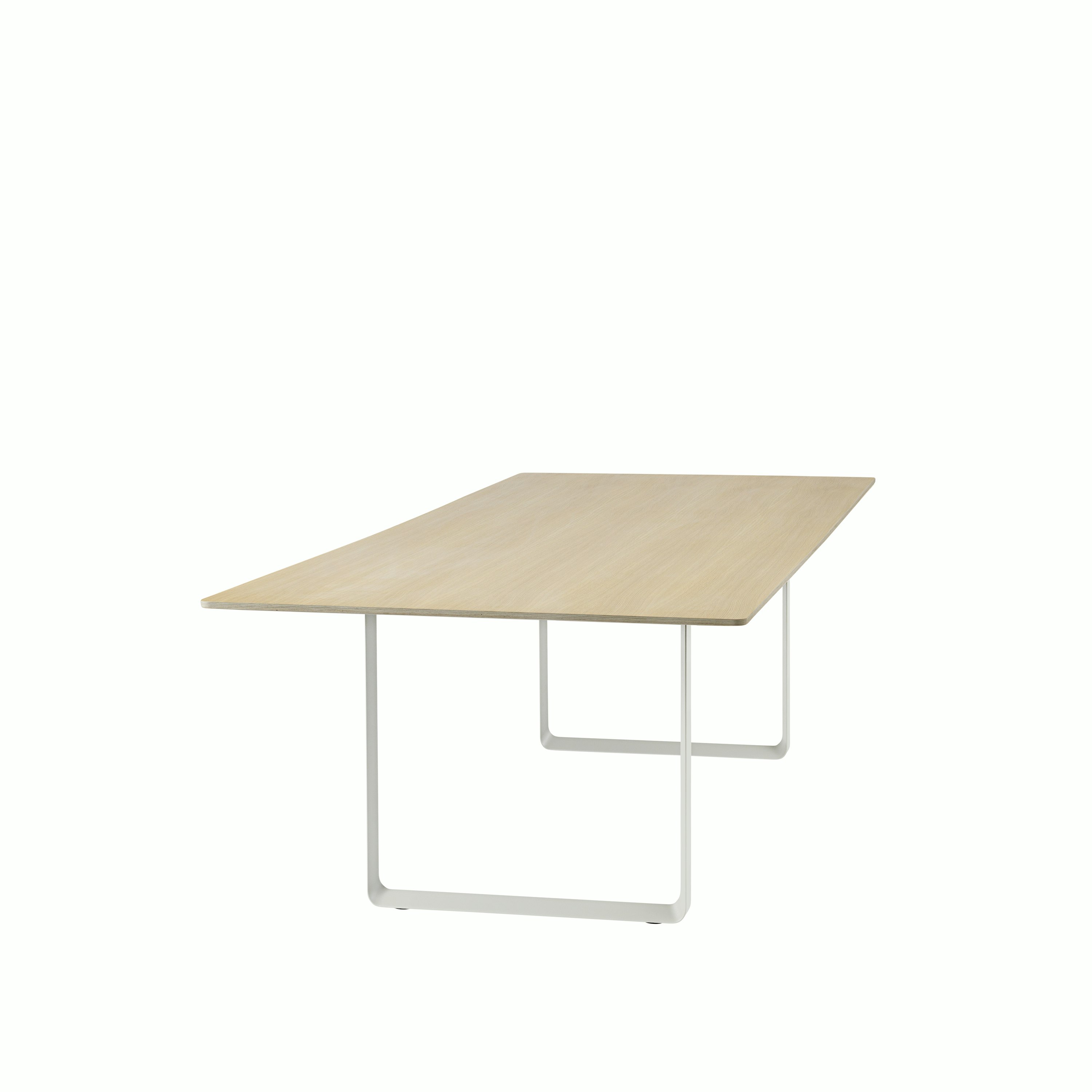 70 70 295x oak white angle Muuto 5000x5000