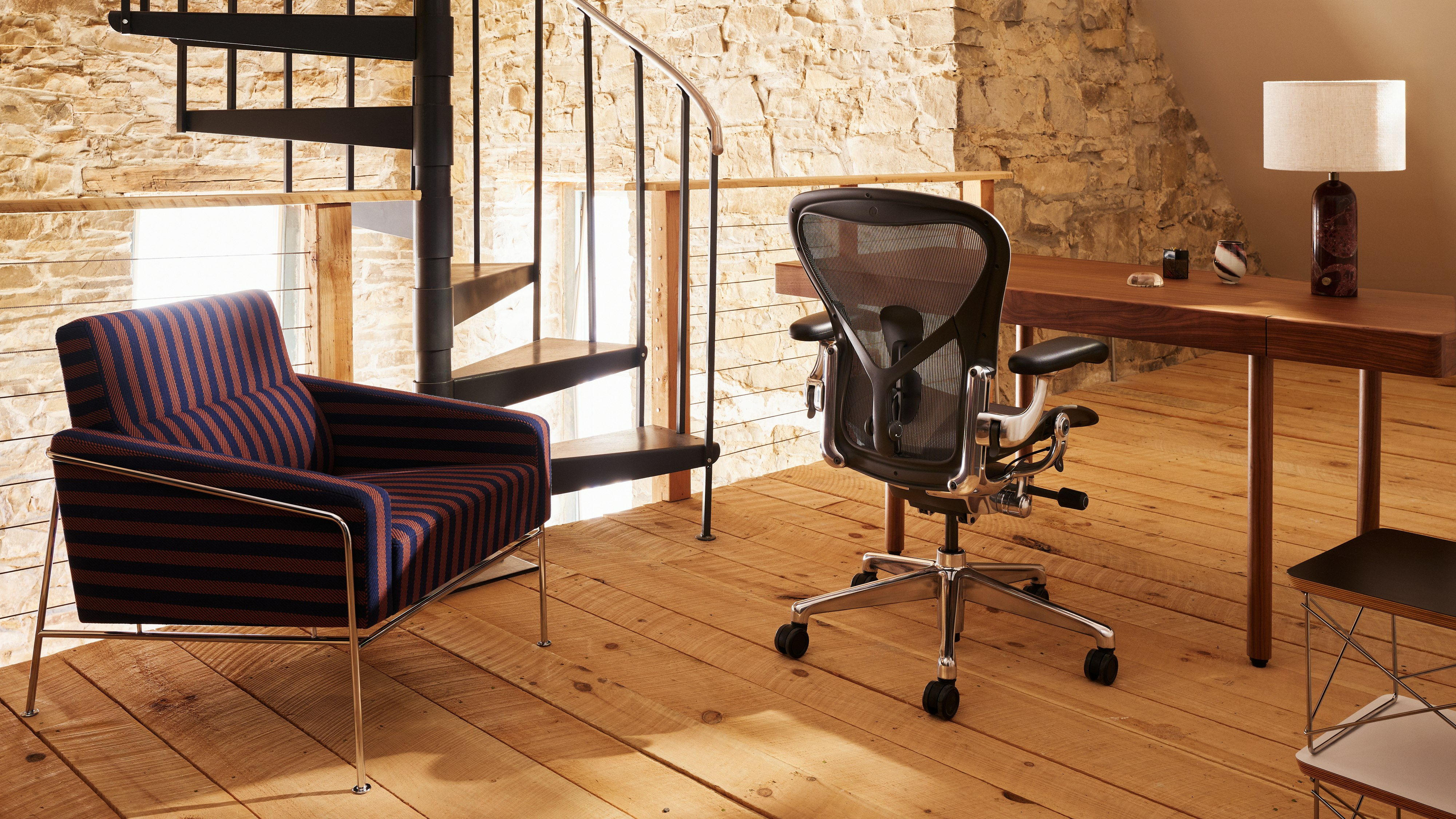 New Canaan Wood Sit-to-Stand Desk
