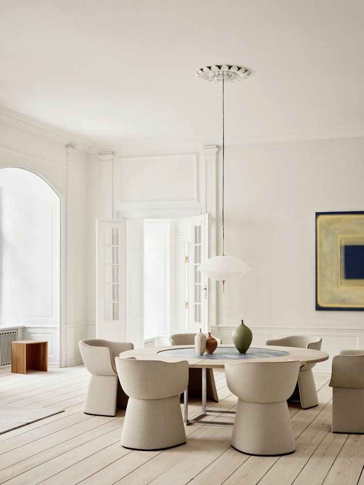 PK54 Dining Table