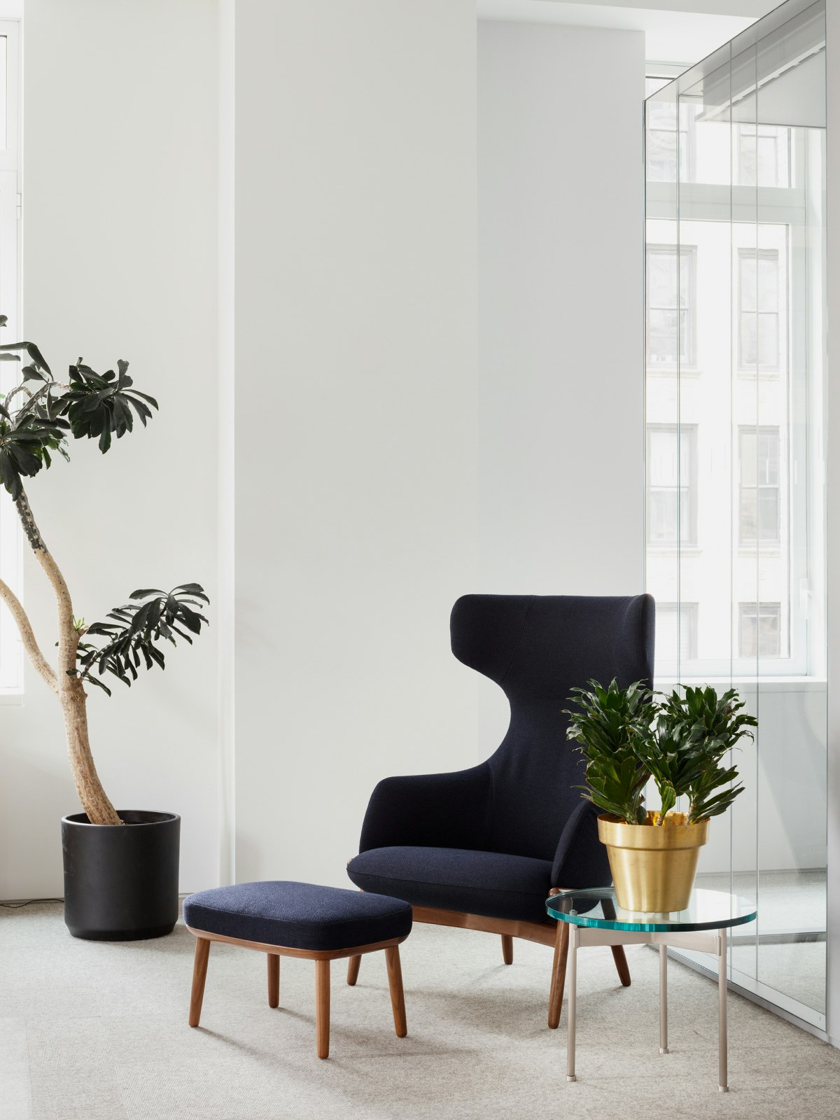 Reframe Lounge Chair, Geiger | MillerKnoll