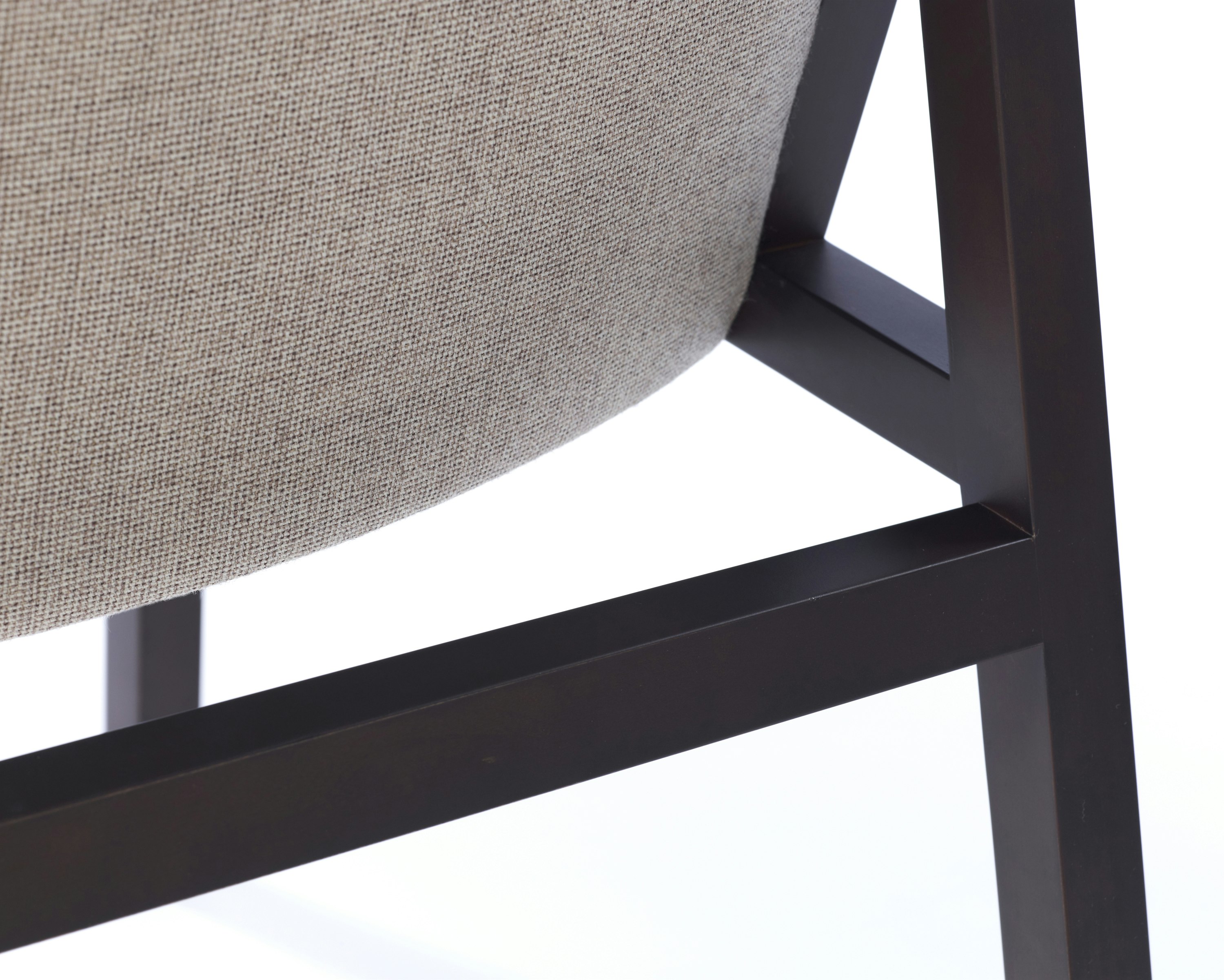 Ascribe Chair