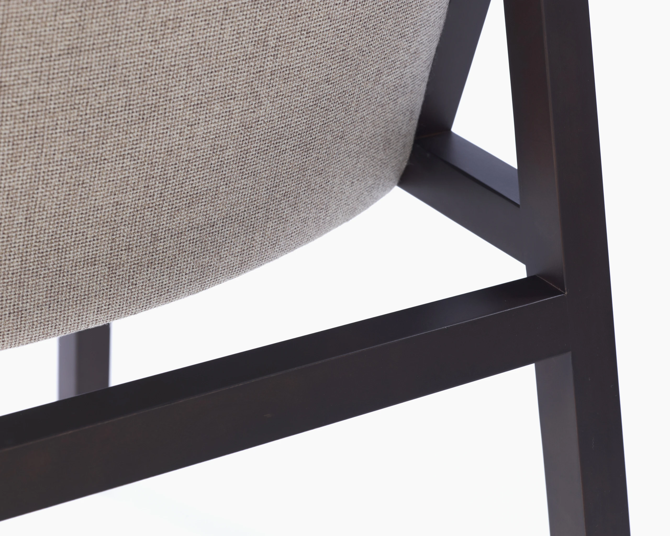 Ascribe Chair