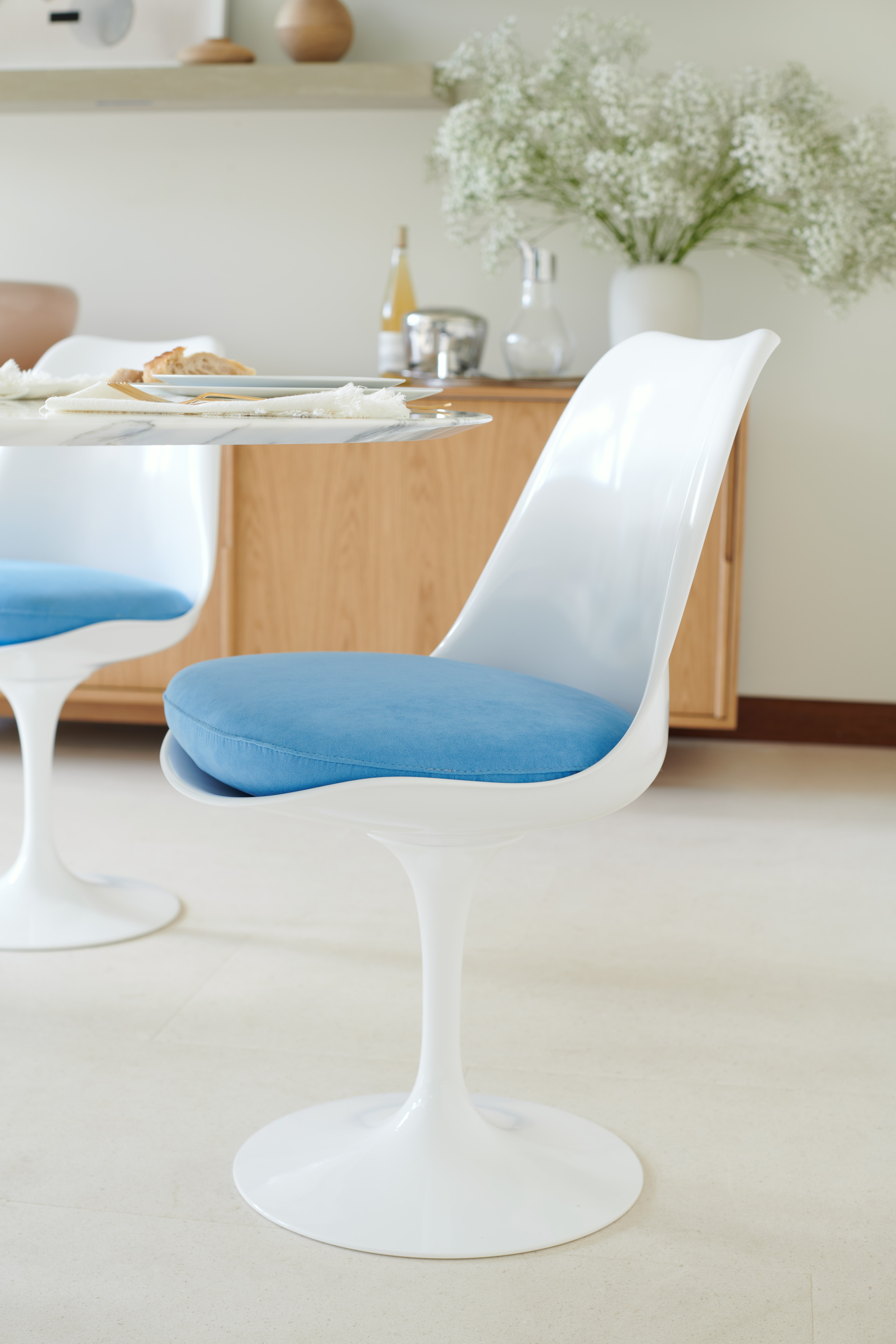Saarinen Tulip Side Chair