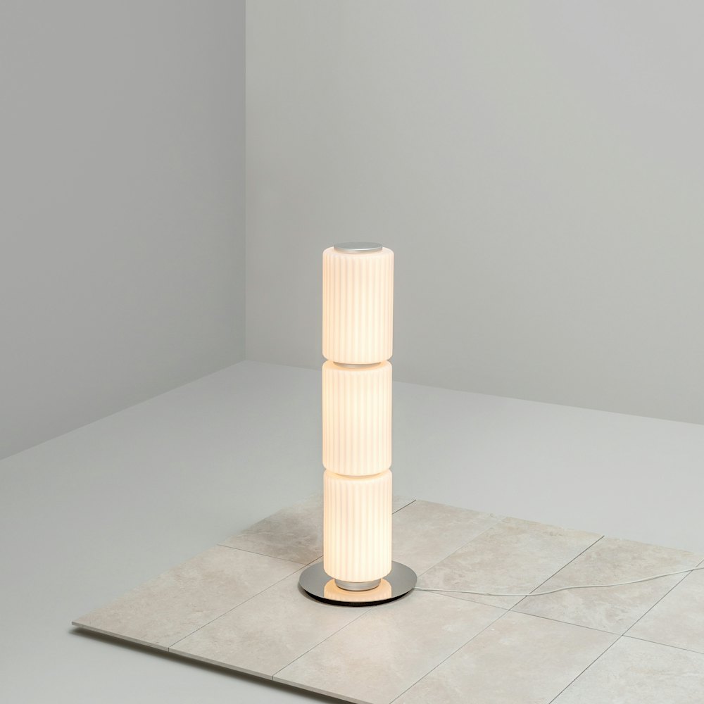Column 175 Floor Lamp
