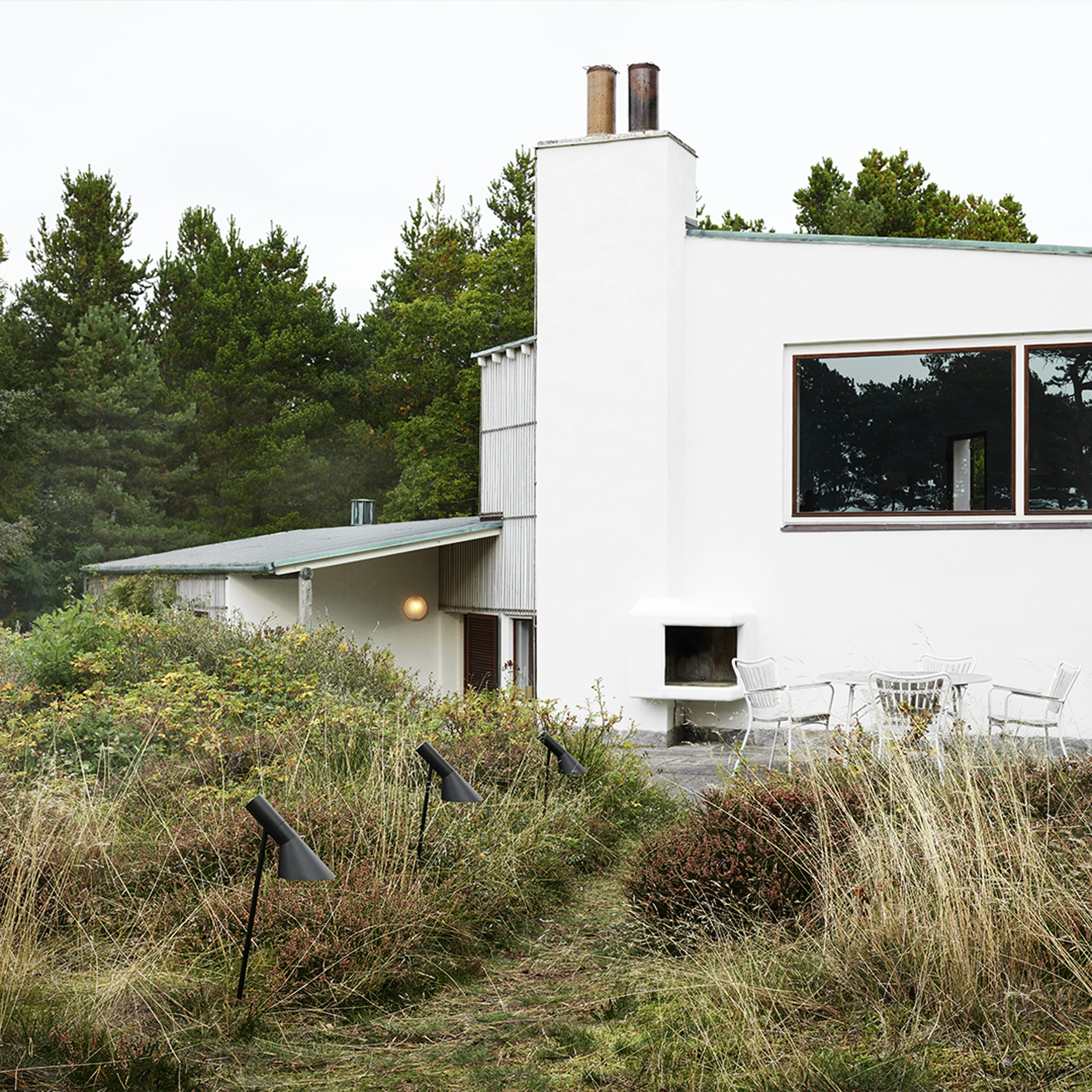 AJ Garden Bollard Light