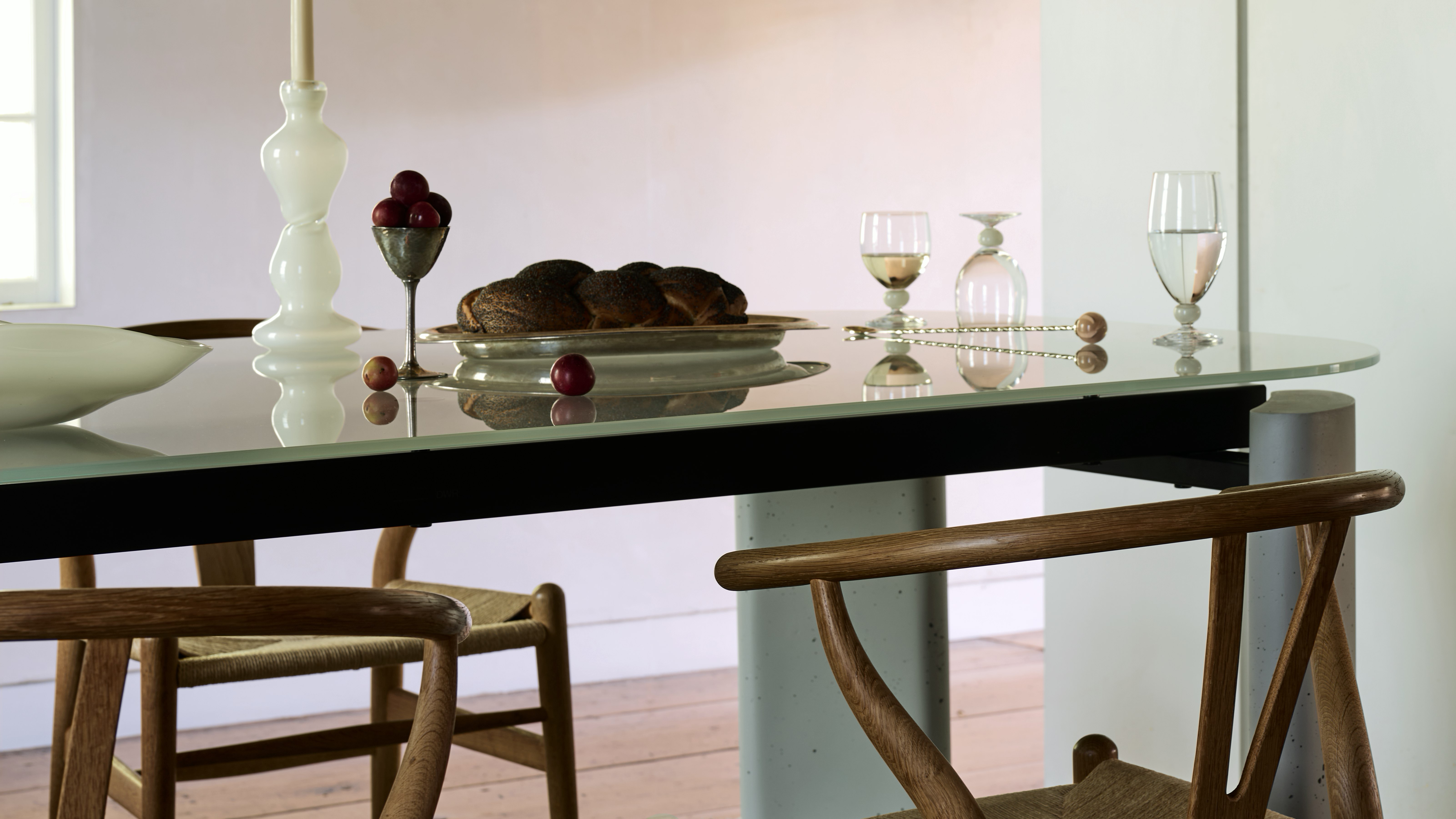 Paku Paku Dining Table