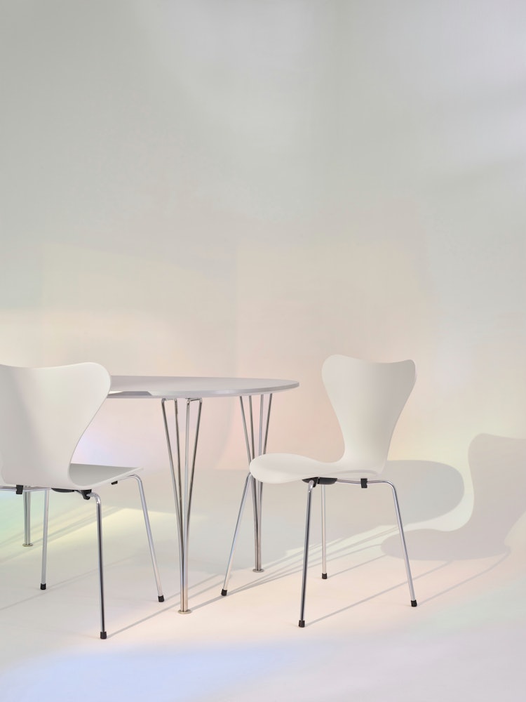 Series 7 Chair