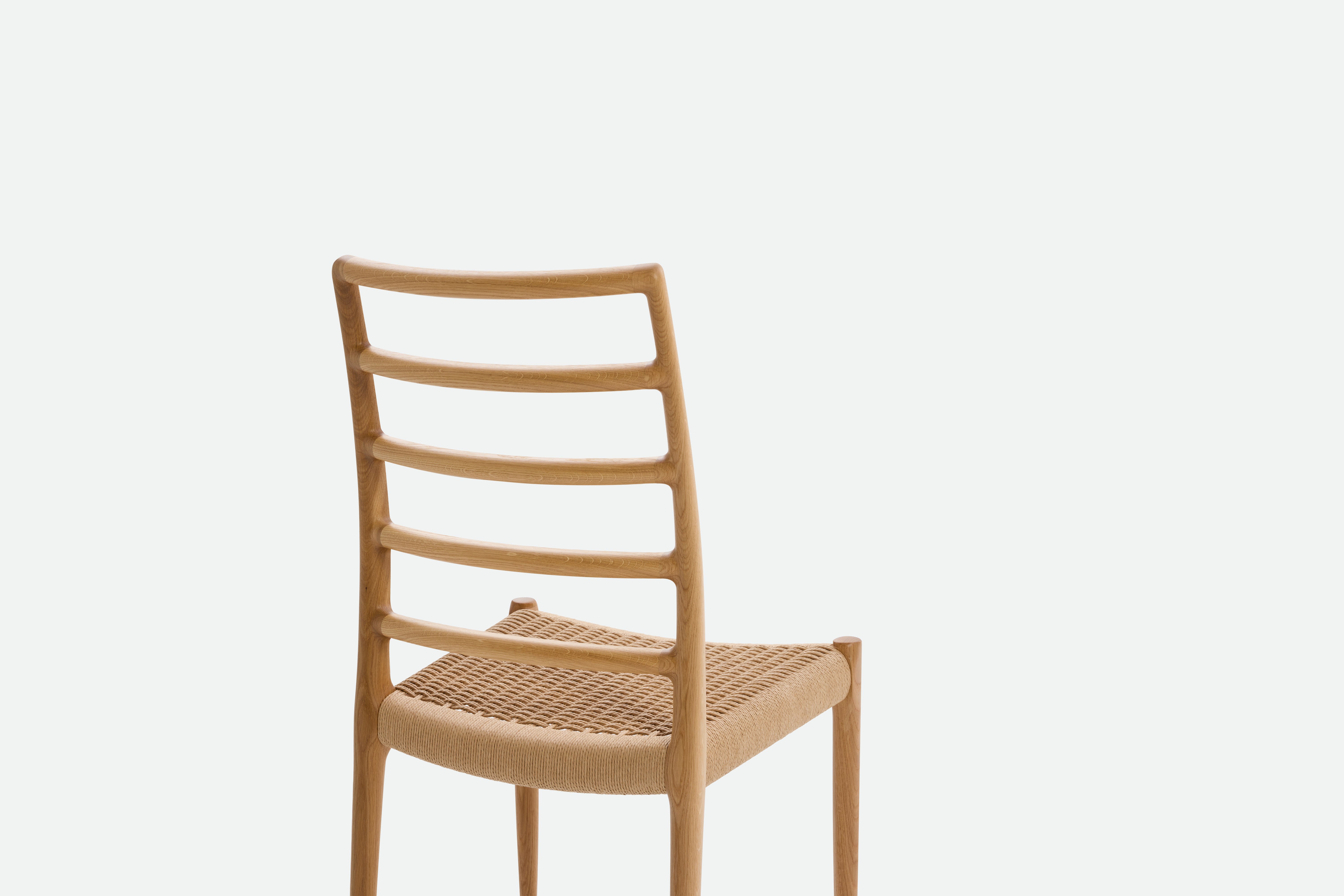 Moller 82 Side Chair - oak,  woven