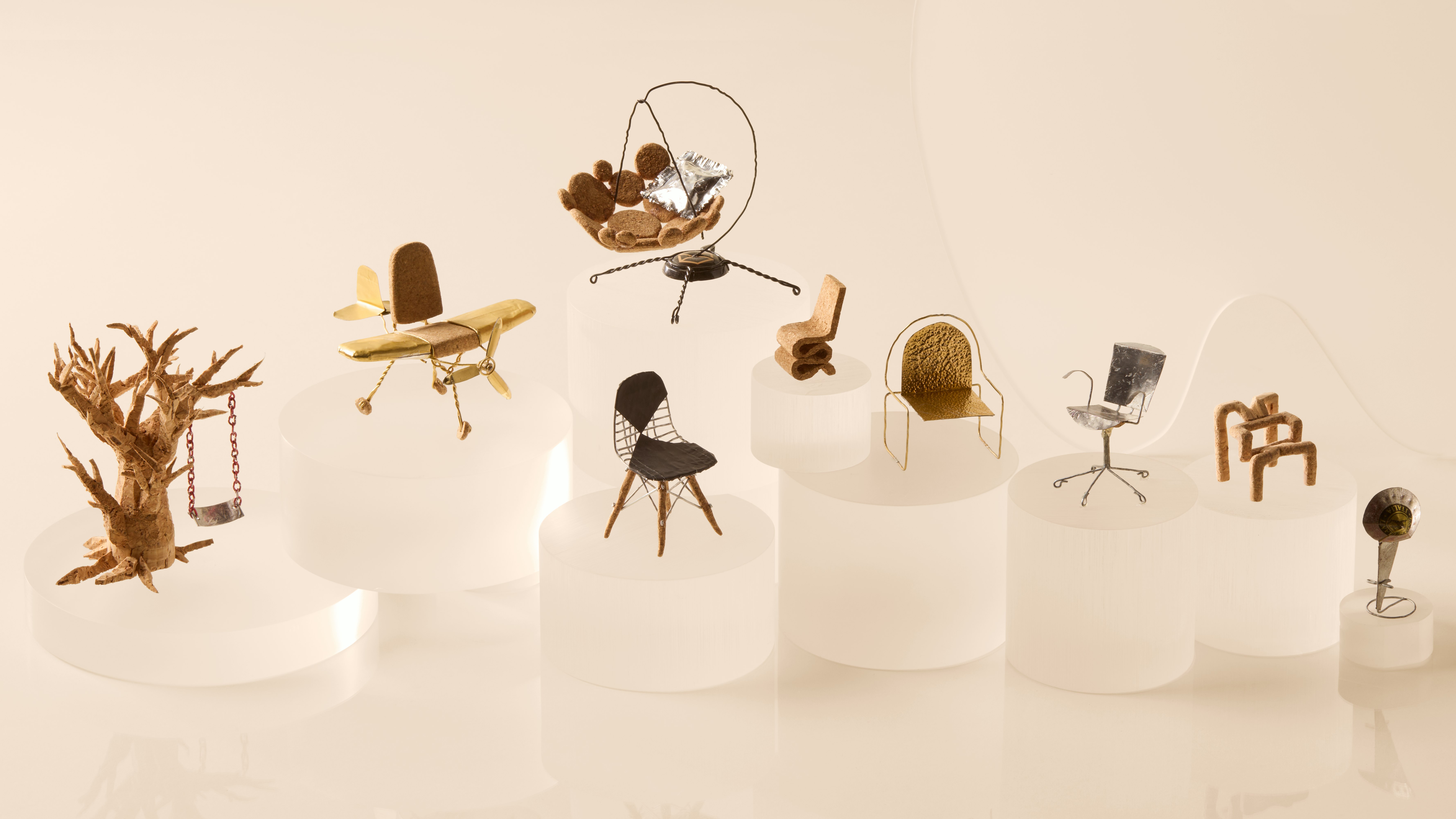 DWR Champagne Chair Contest