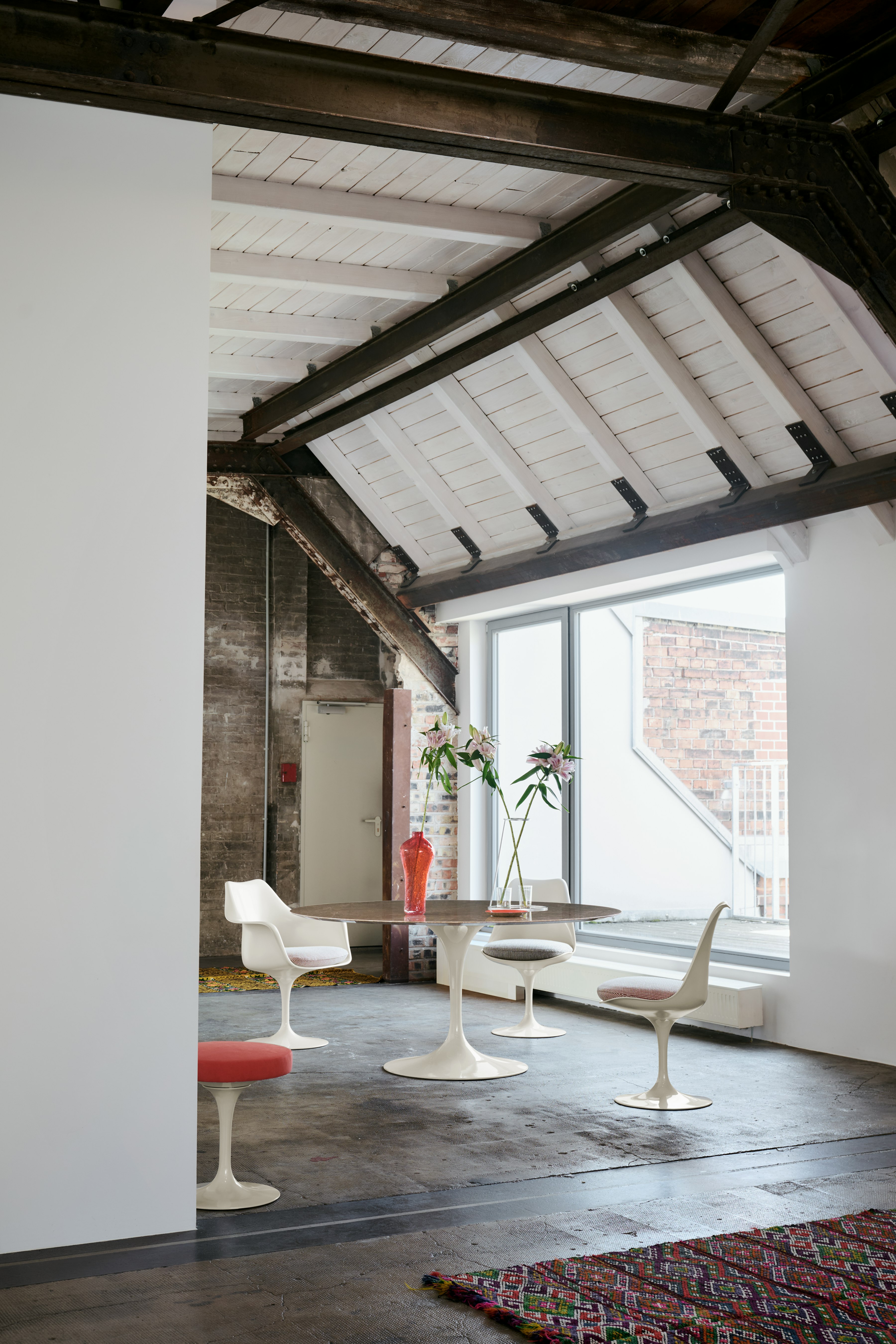 Saarinen Dining Table
