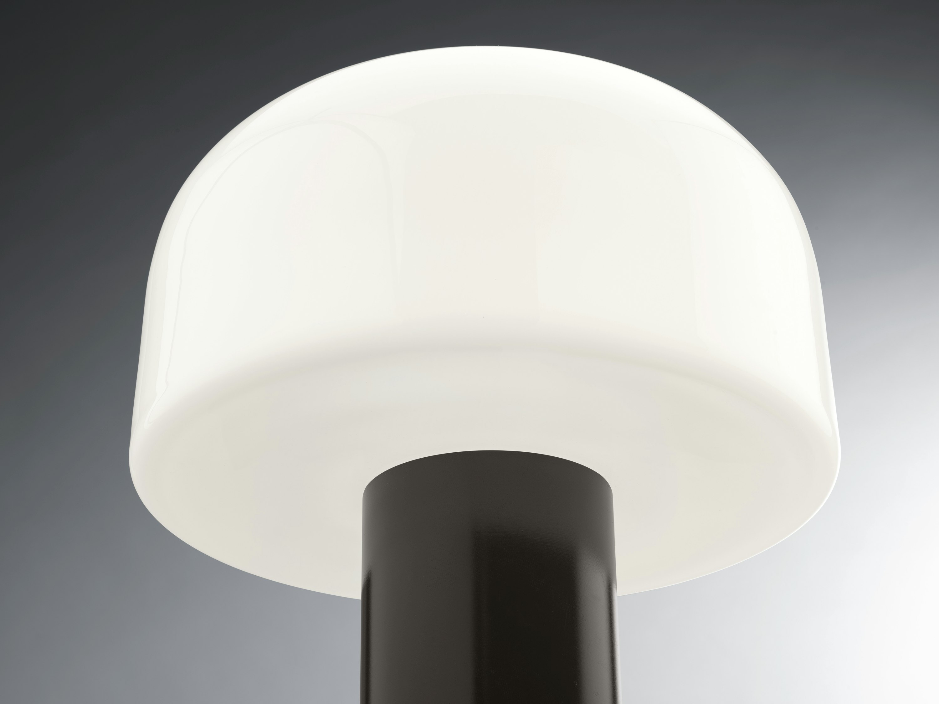 Bellhop Table Lamp - Cioko