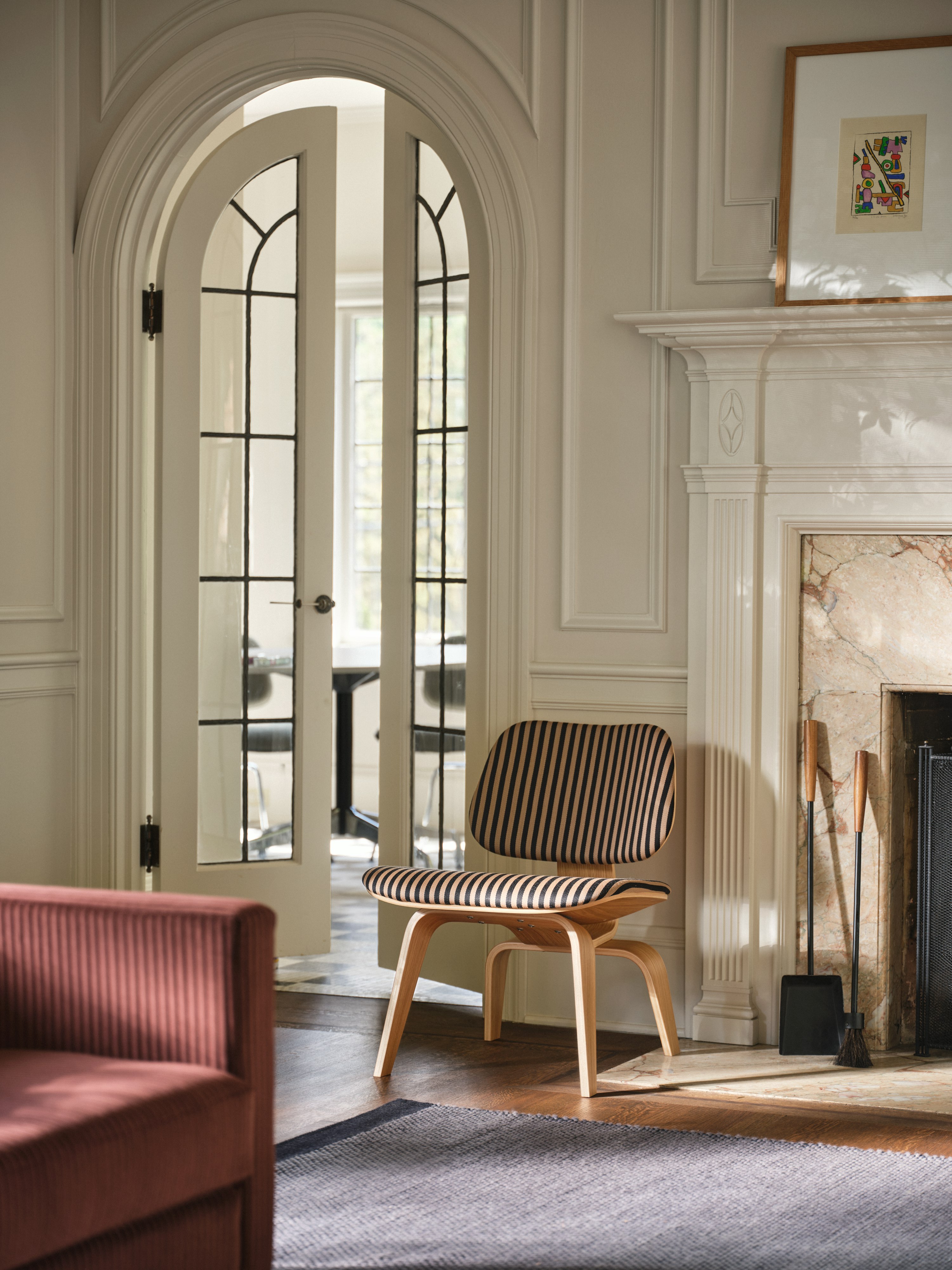 Eames Molded Plywood Lounge Chair Wood Base (LCW)