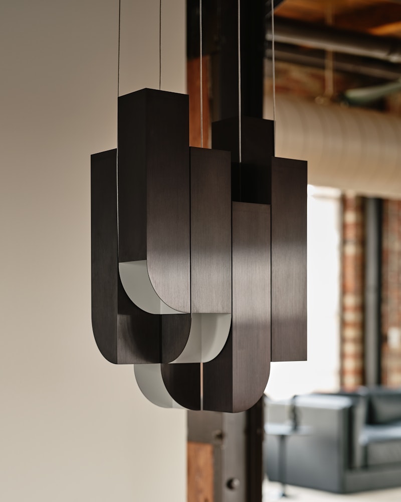 Cora Pendant