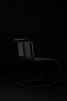 MR Chair
