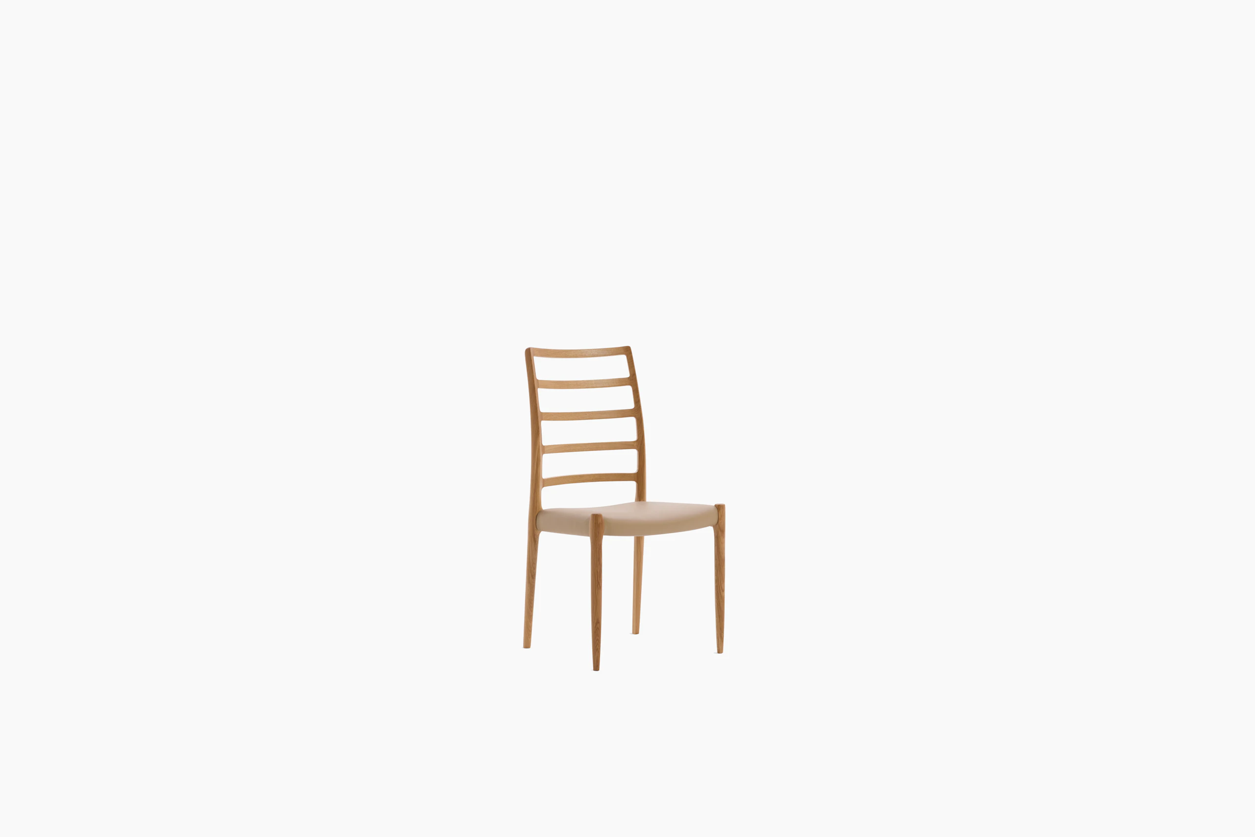 Moller 82 Side Chair - oak, dune leather