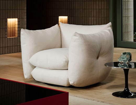 Perron Pillo Lounge Chair with Saarinen Side Table and D Perron Pillo Lounge Chair Saarinen Side Table D