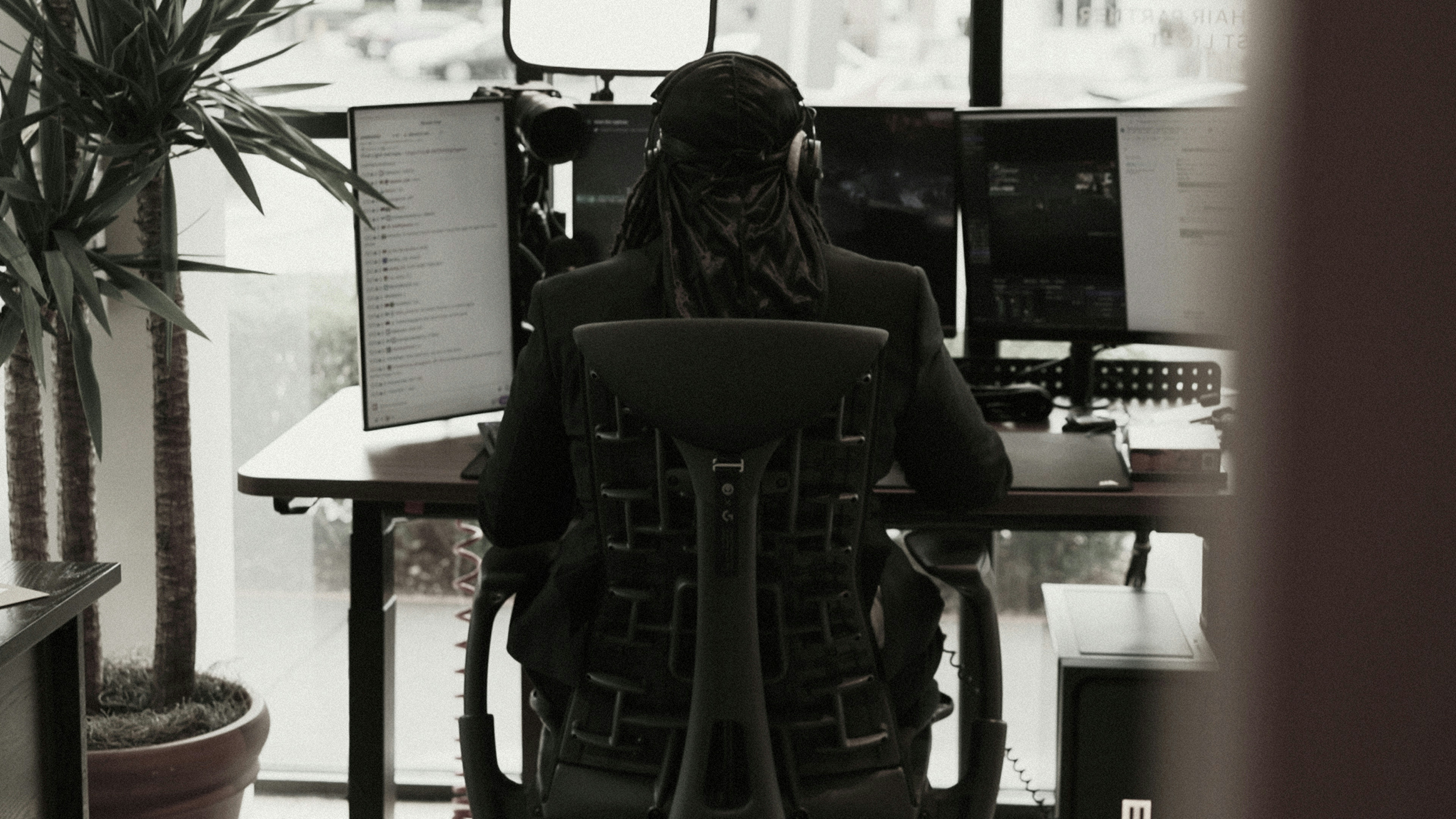 HMG 007 Post Launch - Agent00
