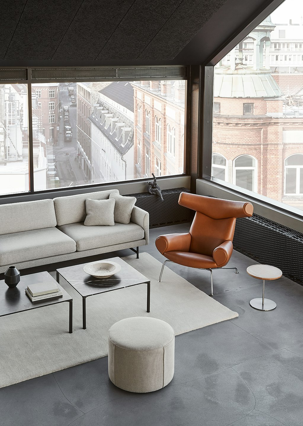 Ox Lounge Chair