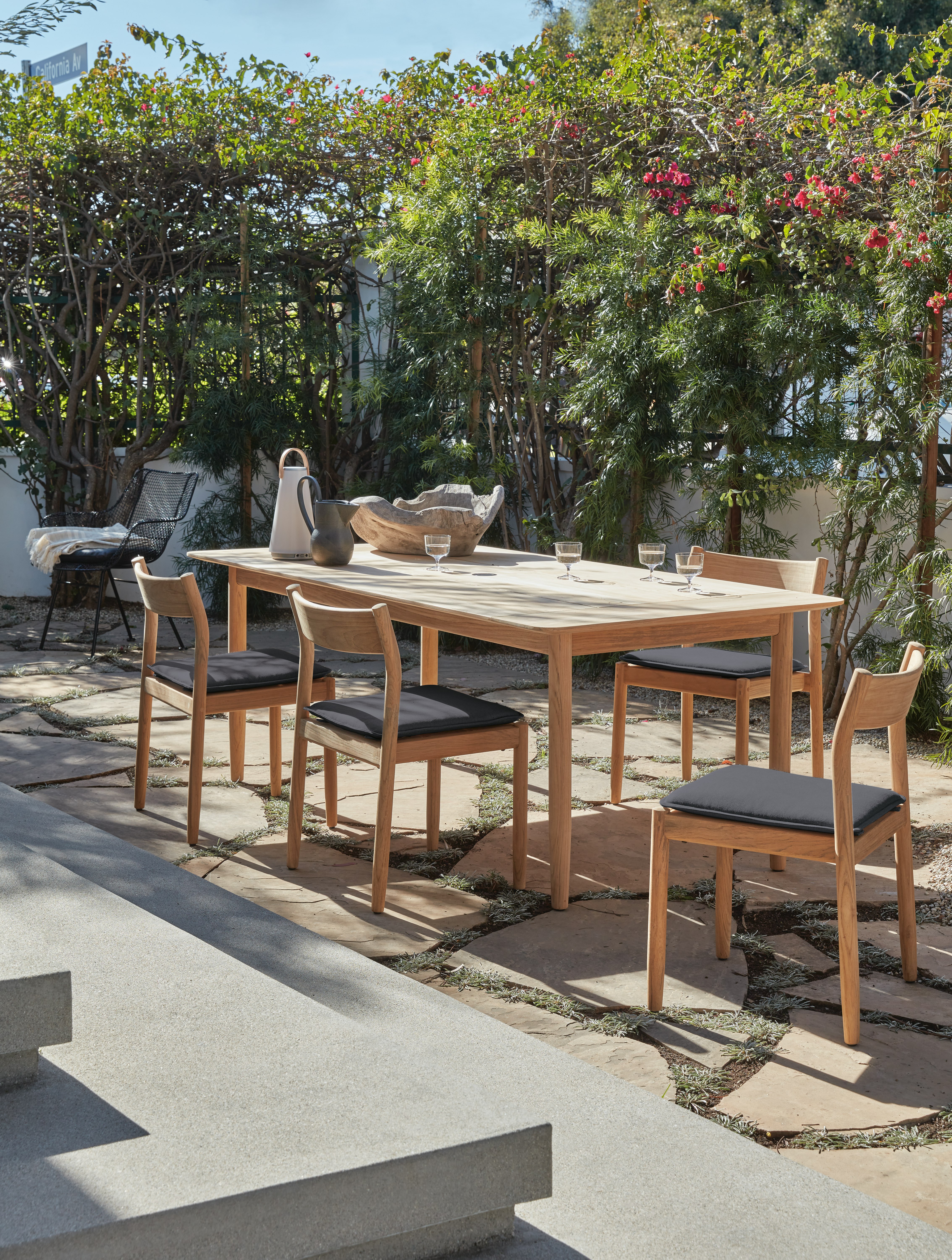 Terassi Dining Set