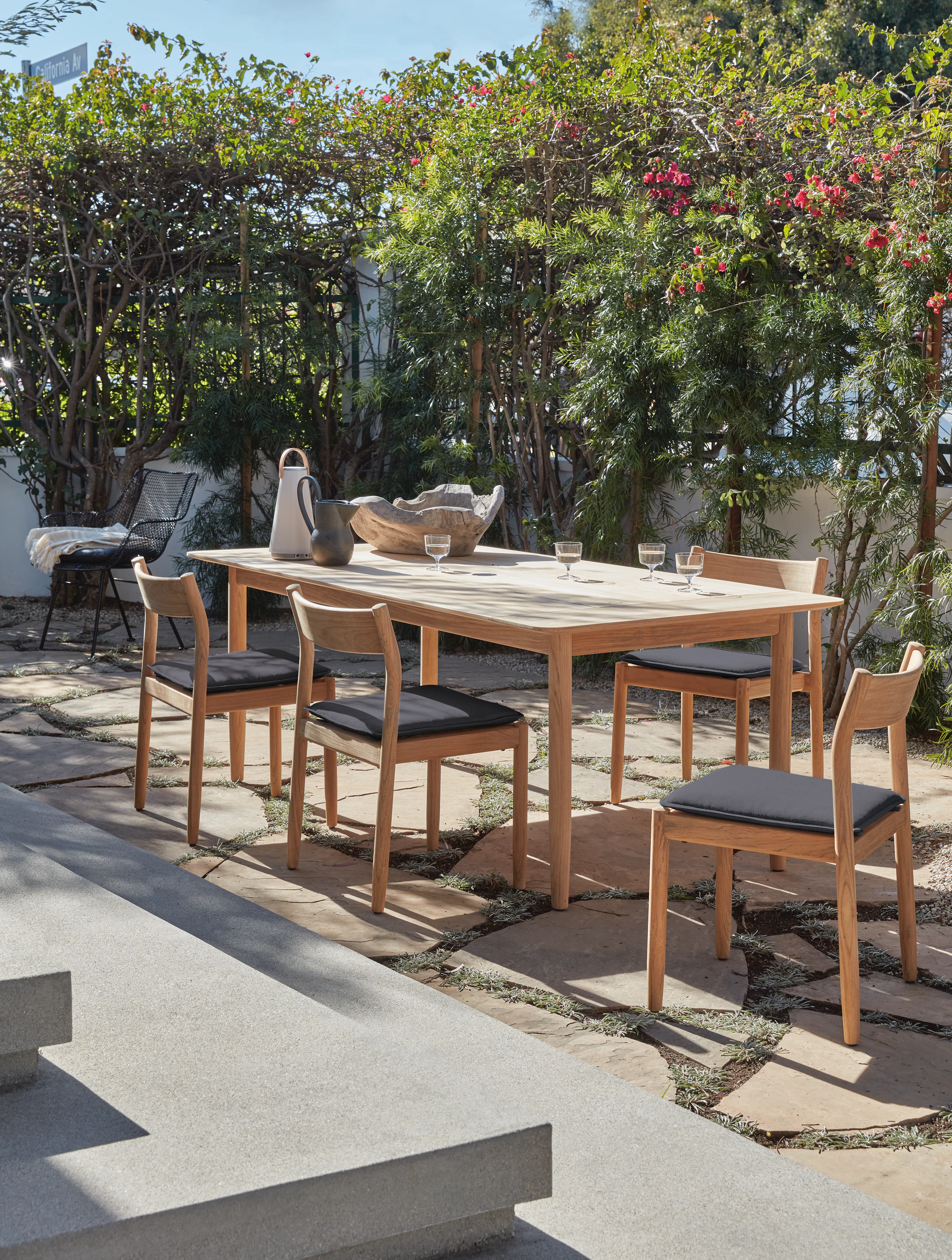 Terassi Dining Set