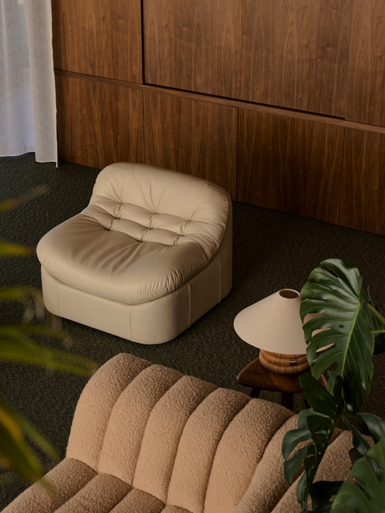 Glove Occasional Chair