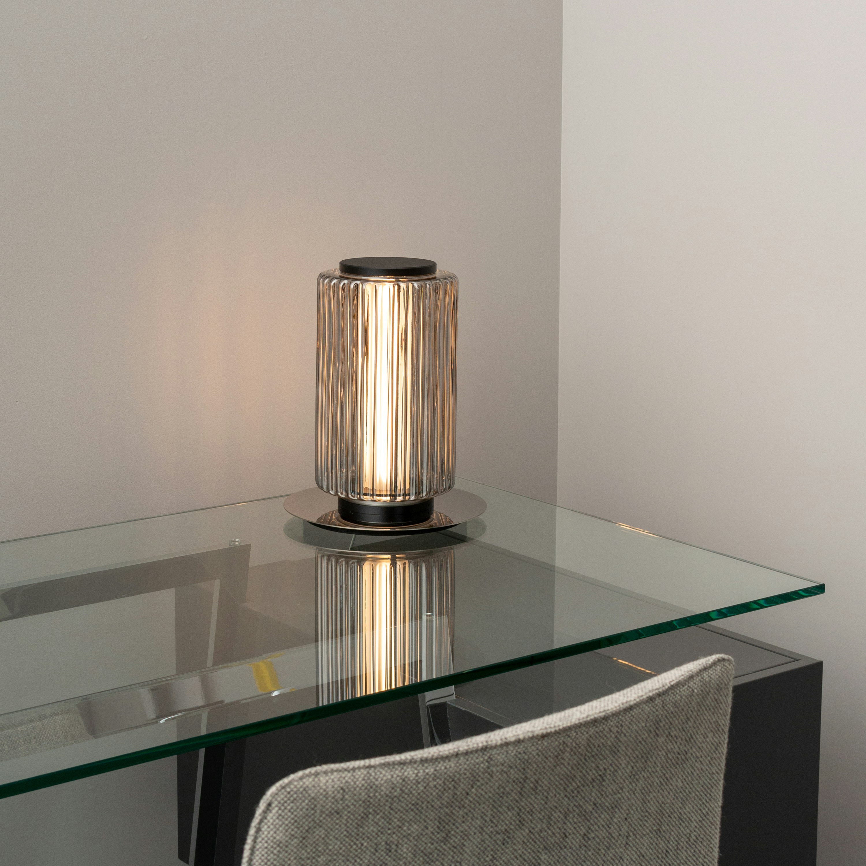 Column 175 Table Lamp