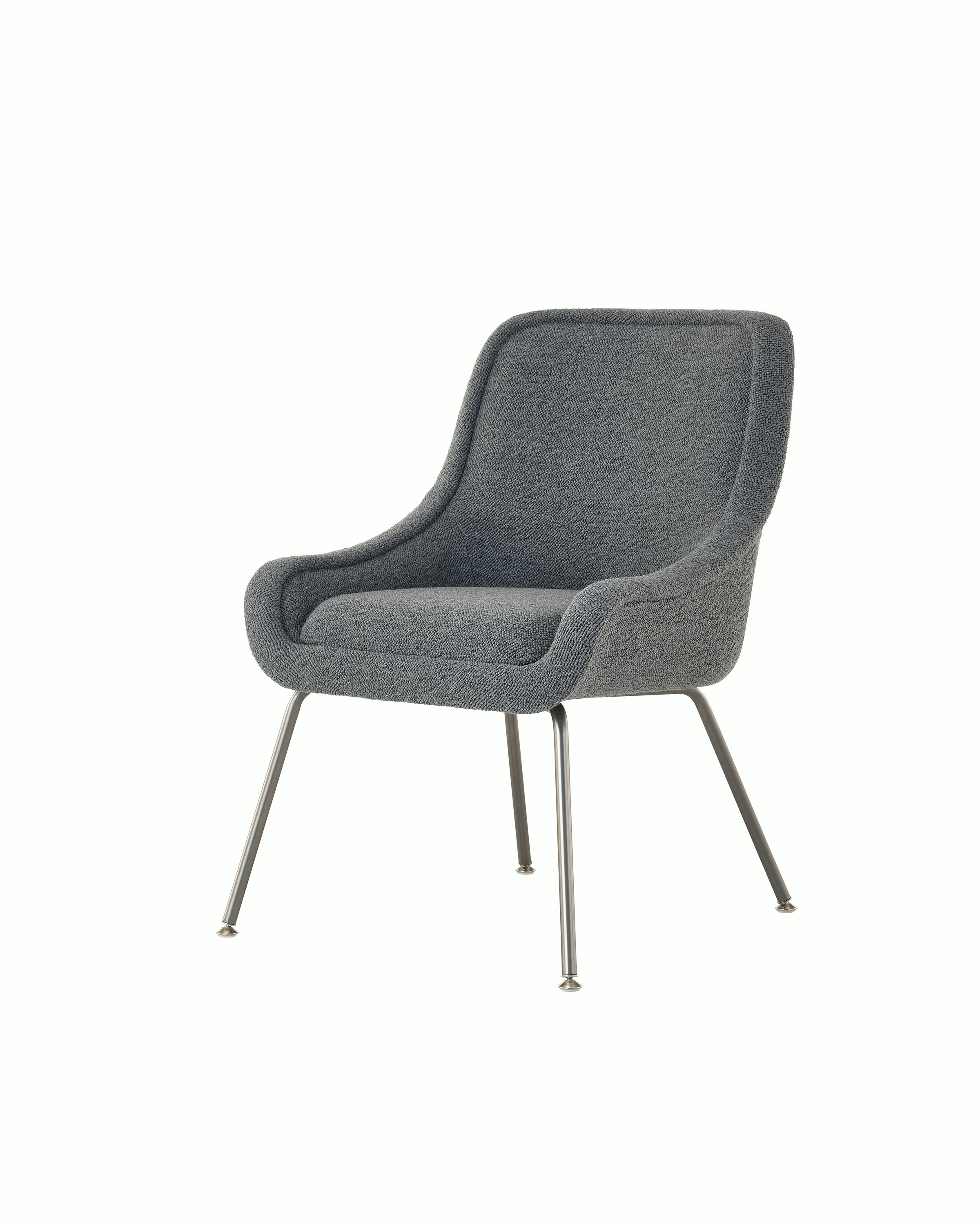 Bumper Armchair with low arms and four legged base.