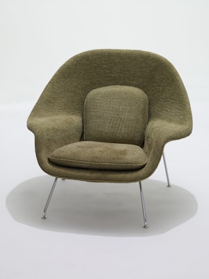 Knoll Saarinen Womb Chair