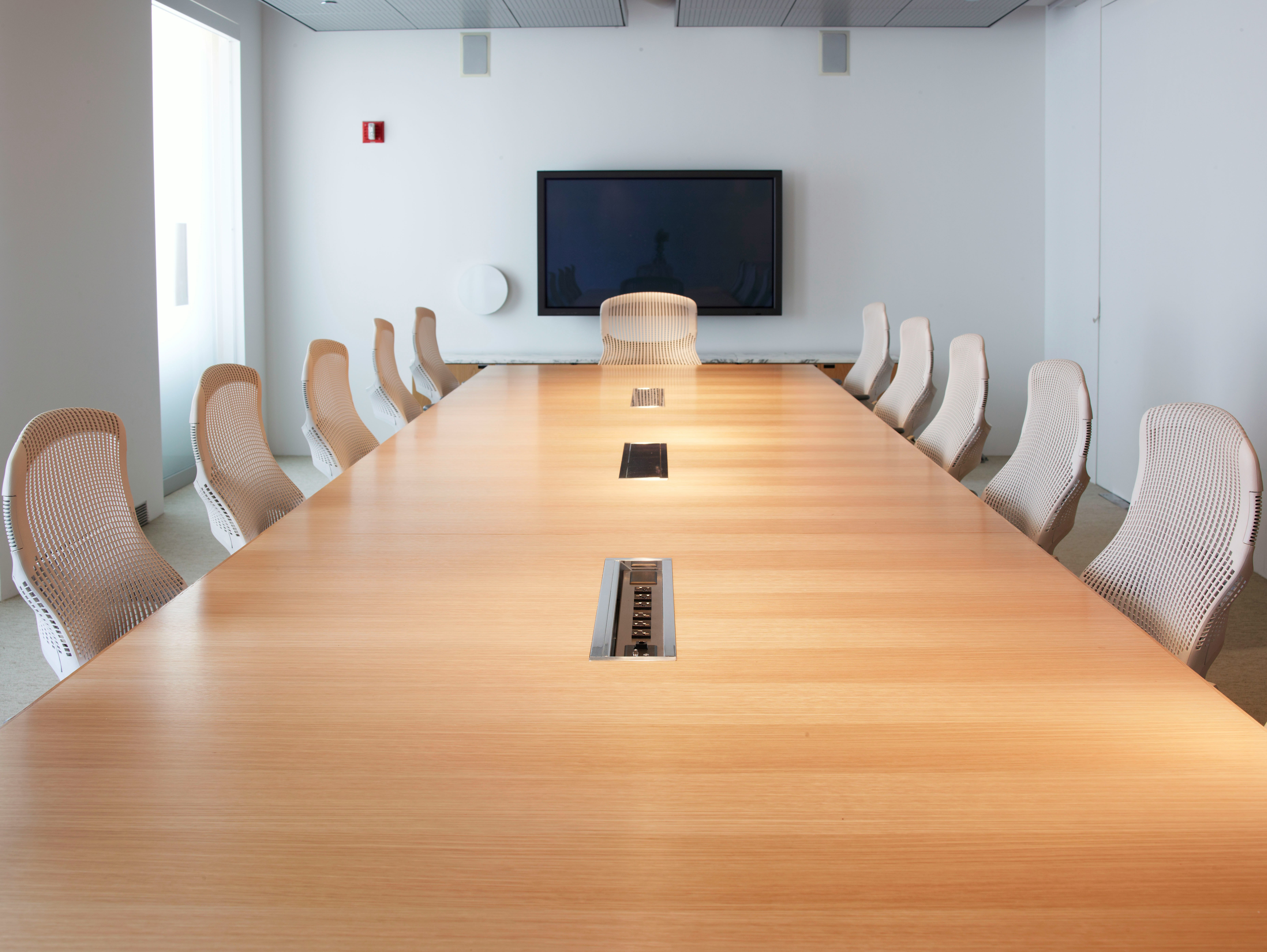 Knoll LSM Conference Table