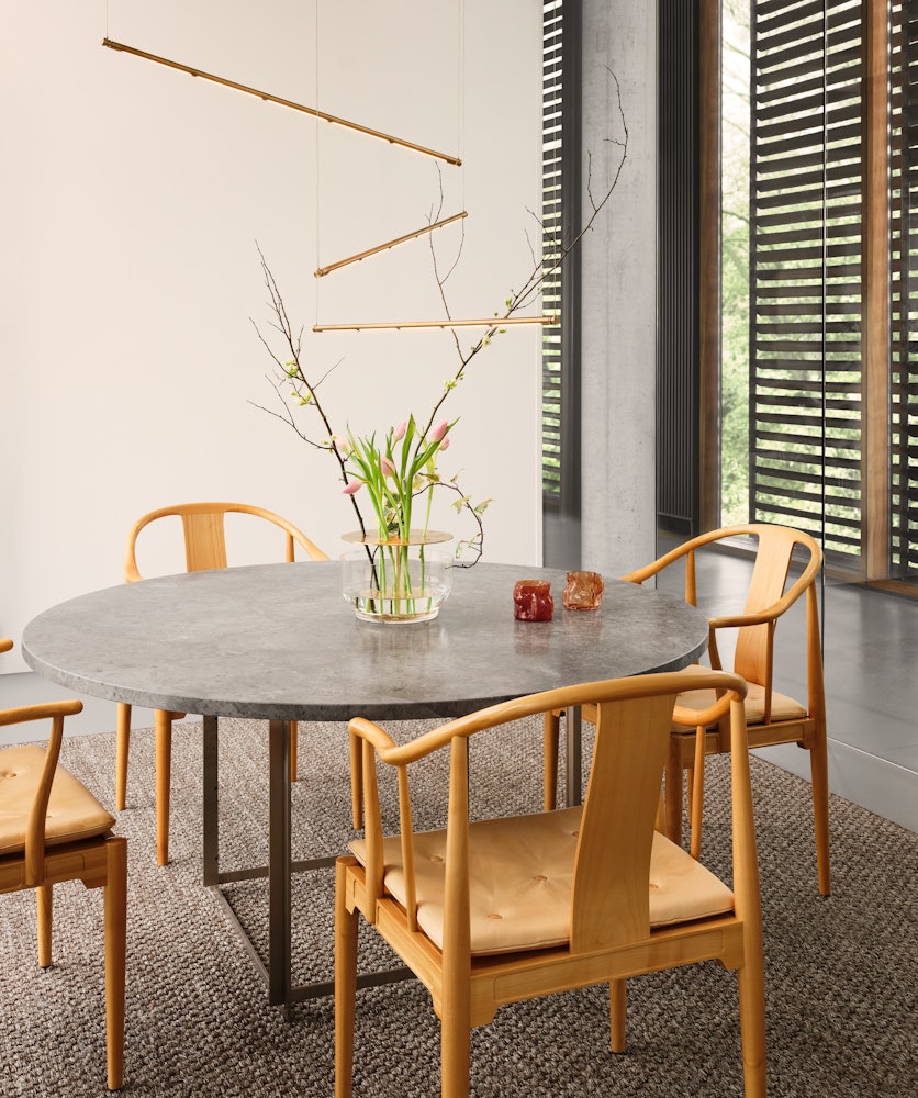 PK54 Dining Table