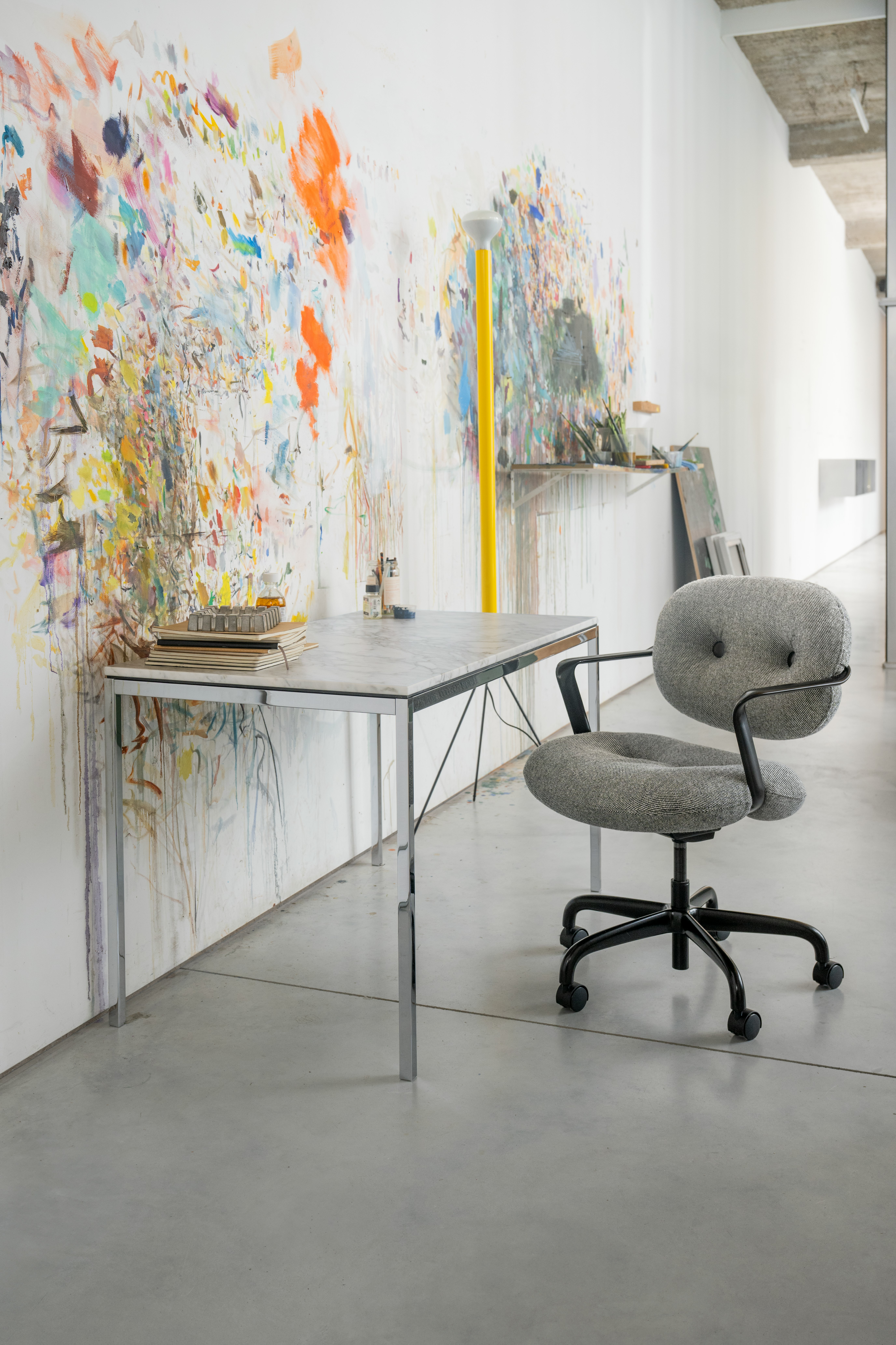 Morrison Hannah Chair with Florence Knoll Mini Desk