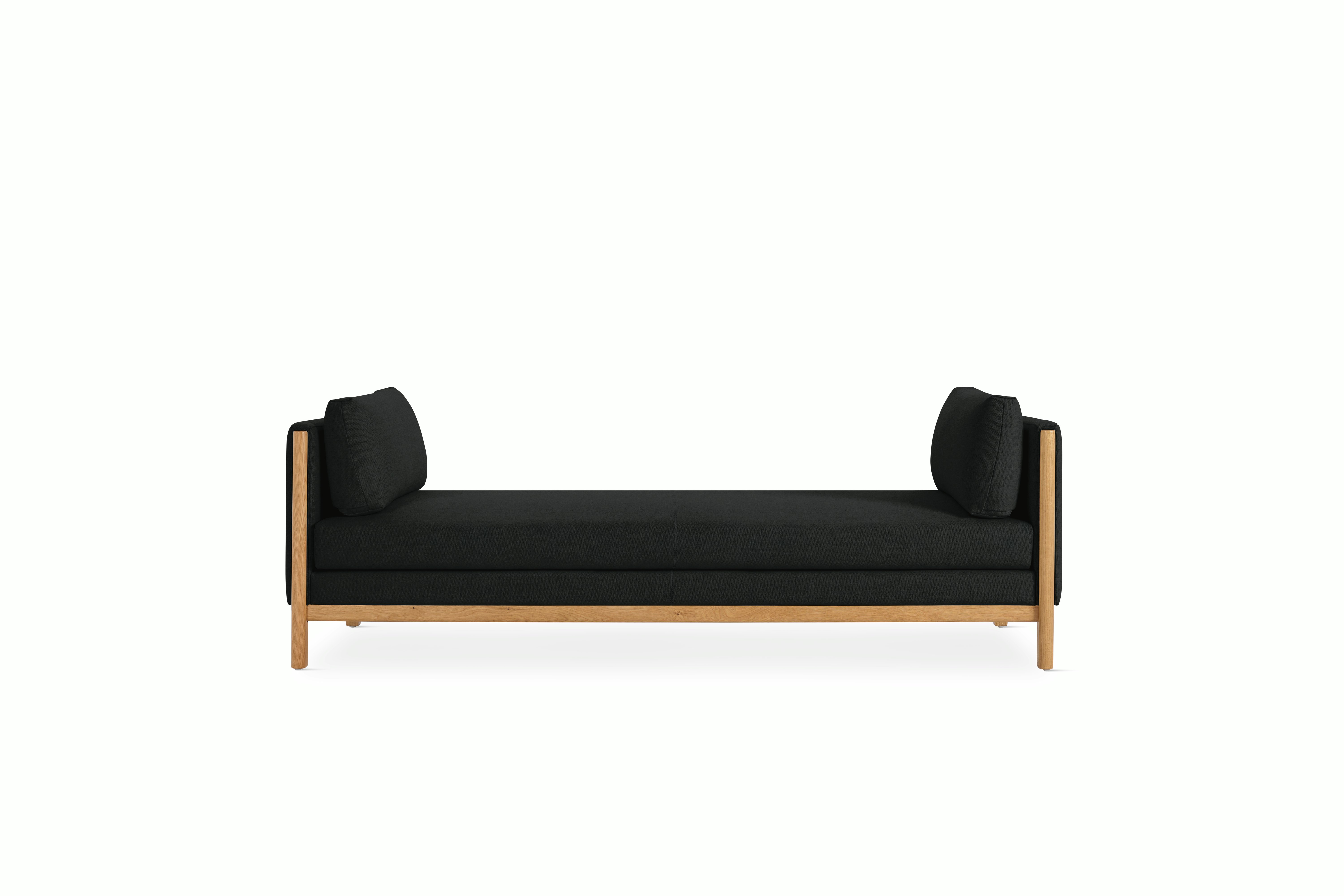 Emmy Chaise