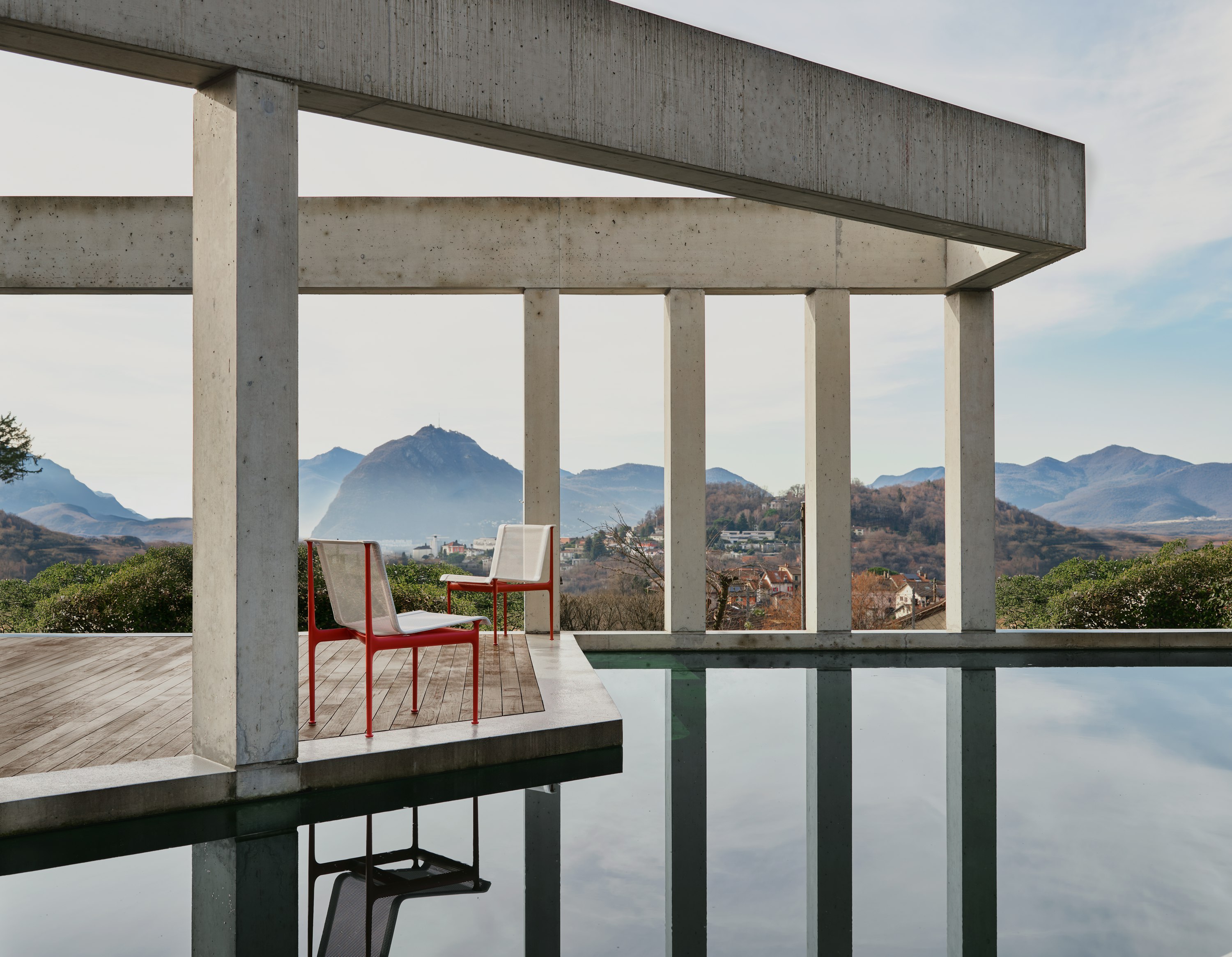 Outdoor Dining Chairs & Stools