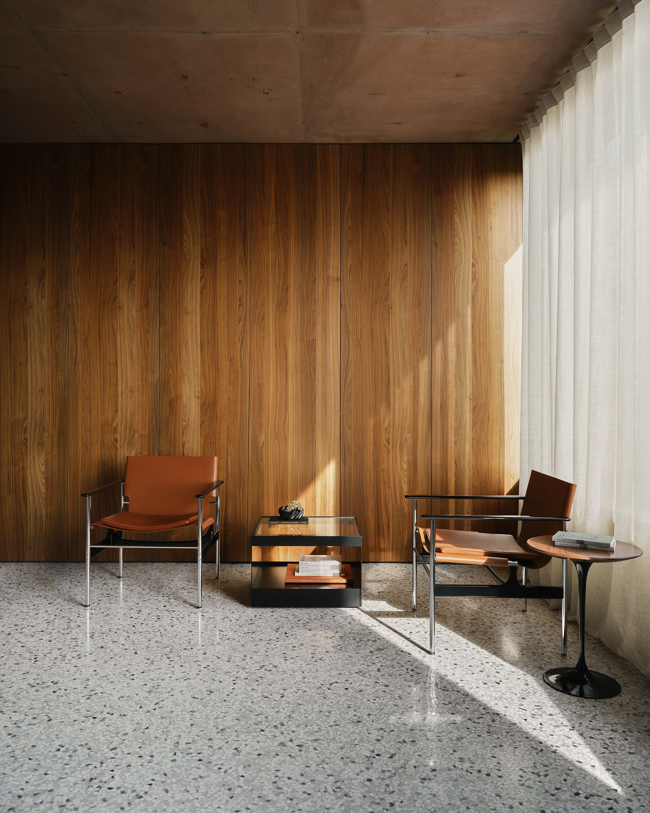 D'Urso Occasional Table with Pollock Arm Chairs
