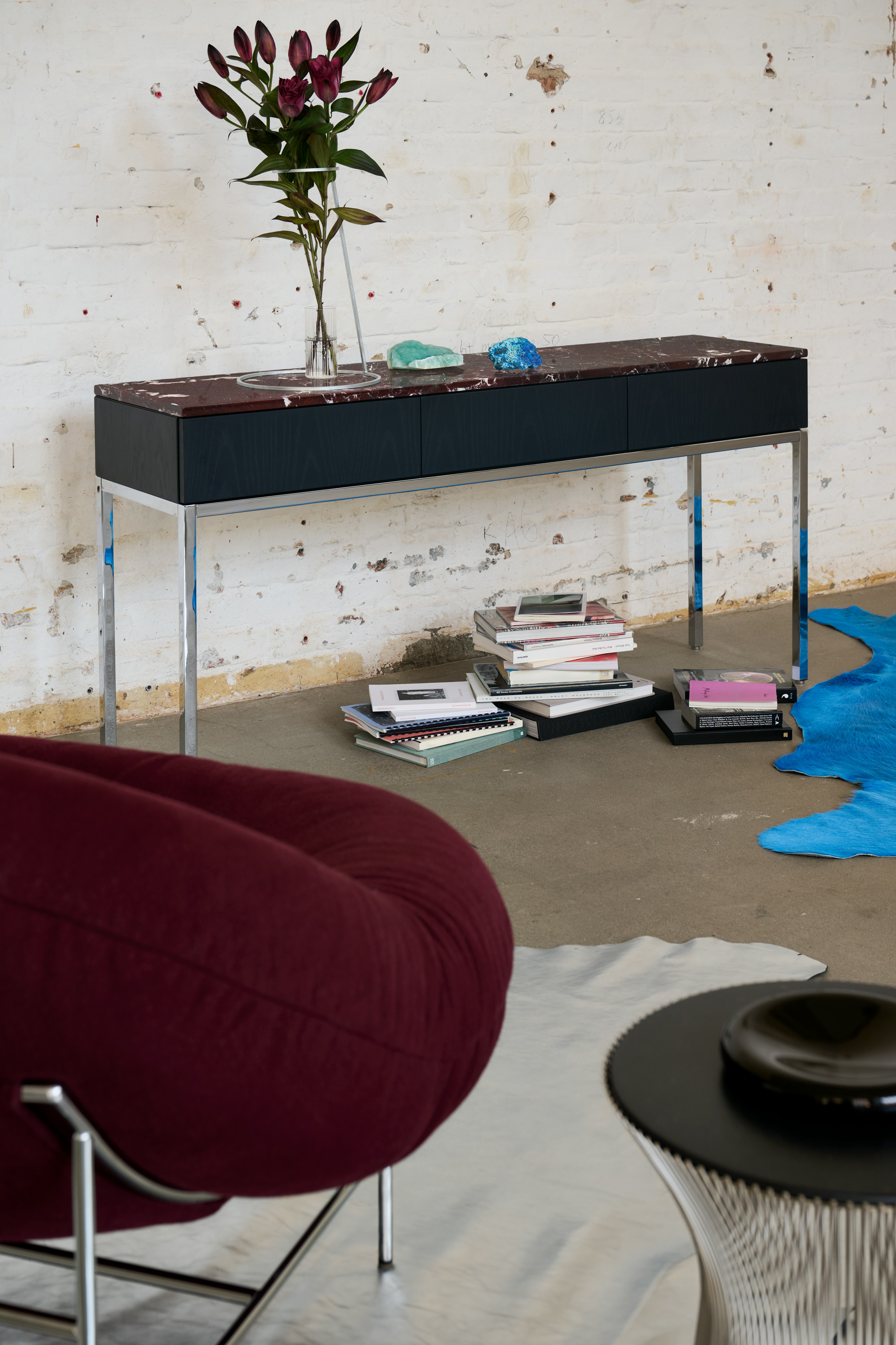 Knoll Chermayeff Console Table