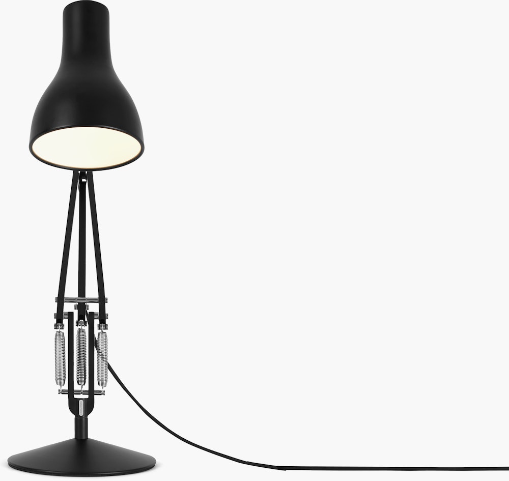 Type 75 Desk Lamp in jet black