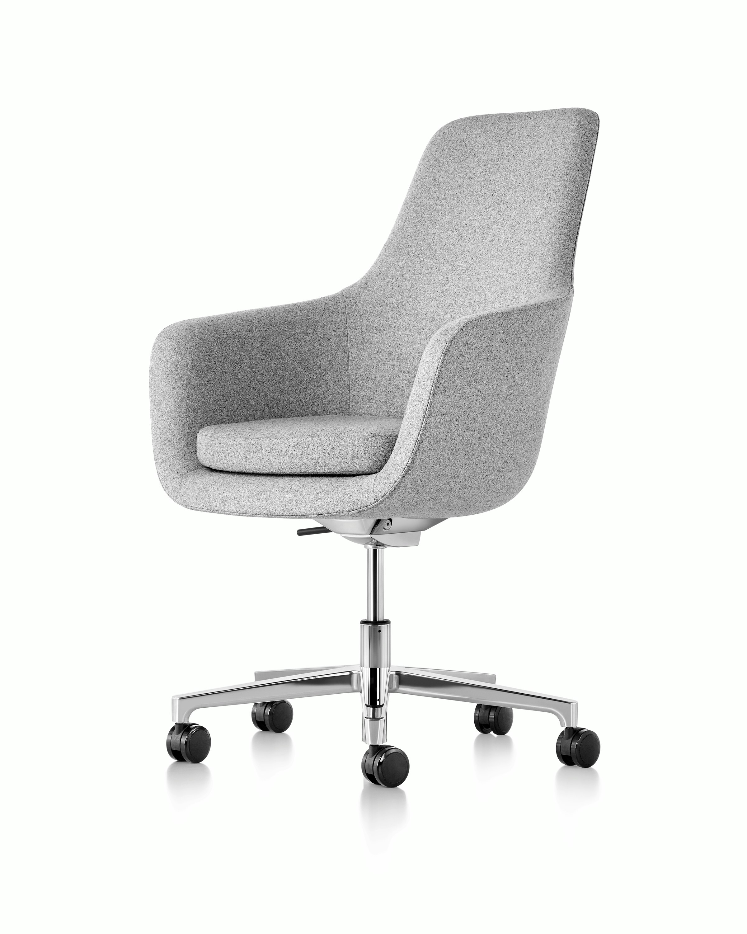 Saiba Chair