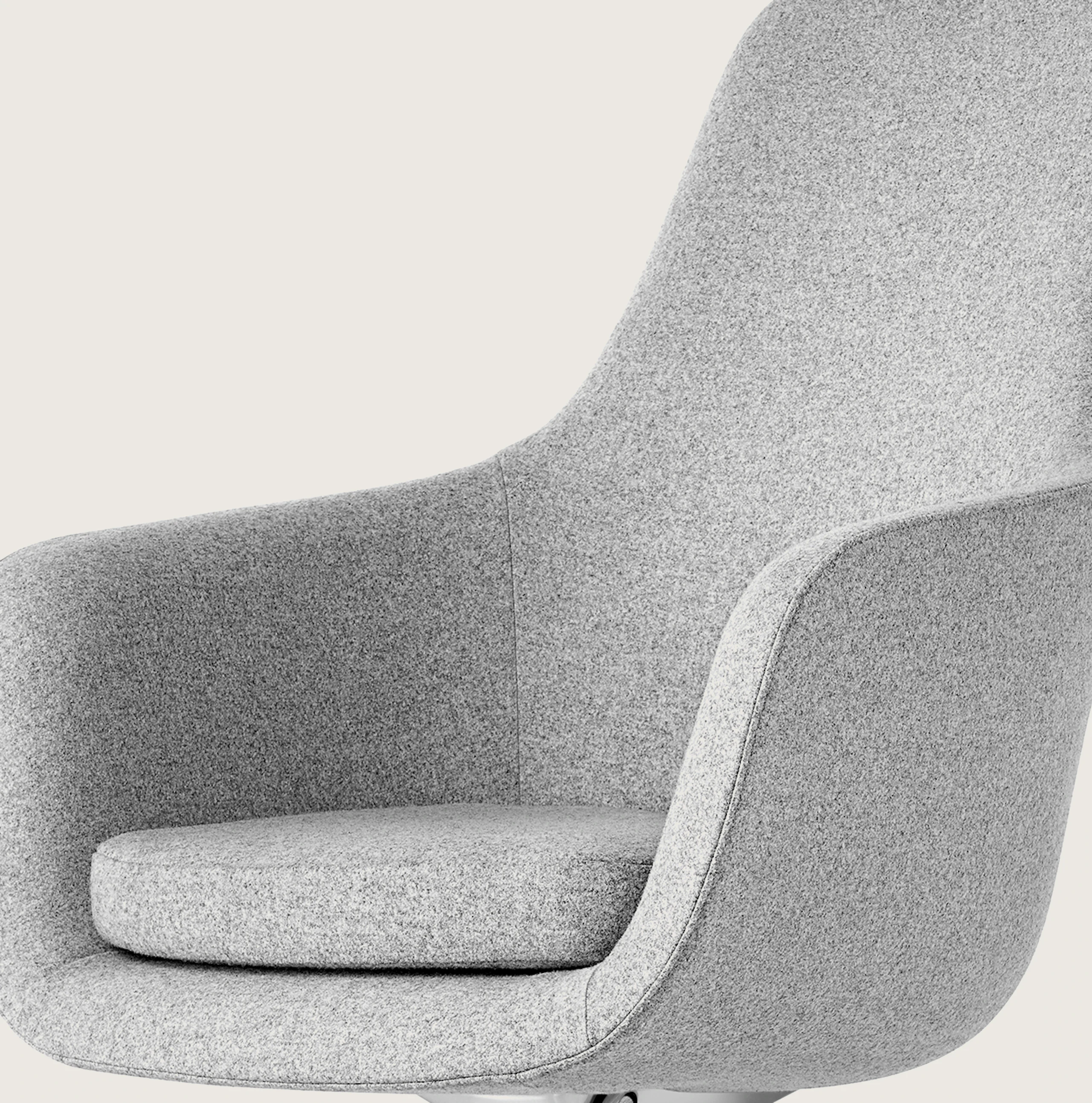 Saiba Chair