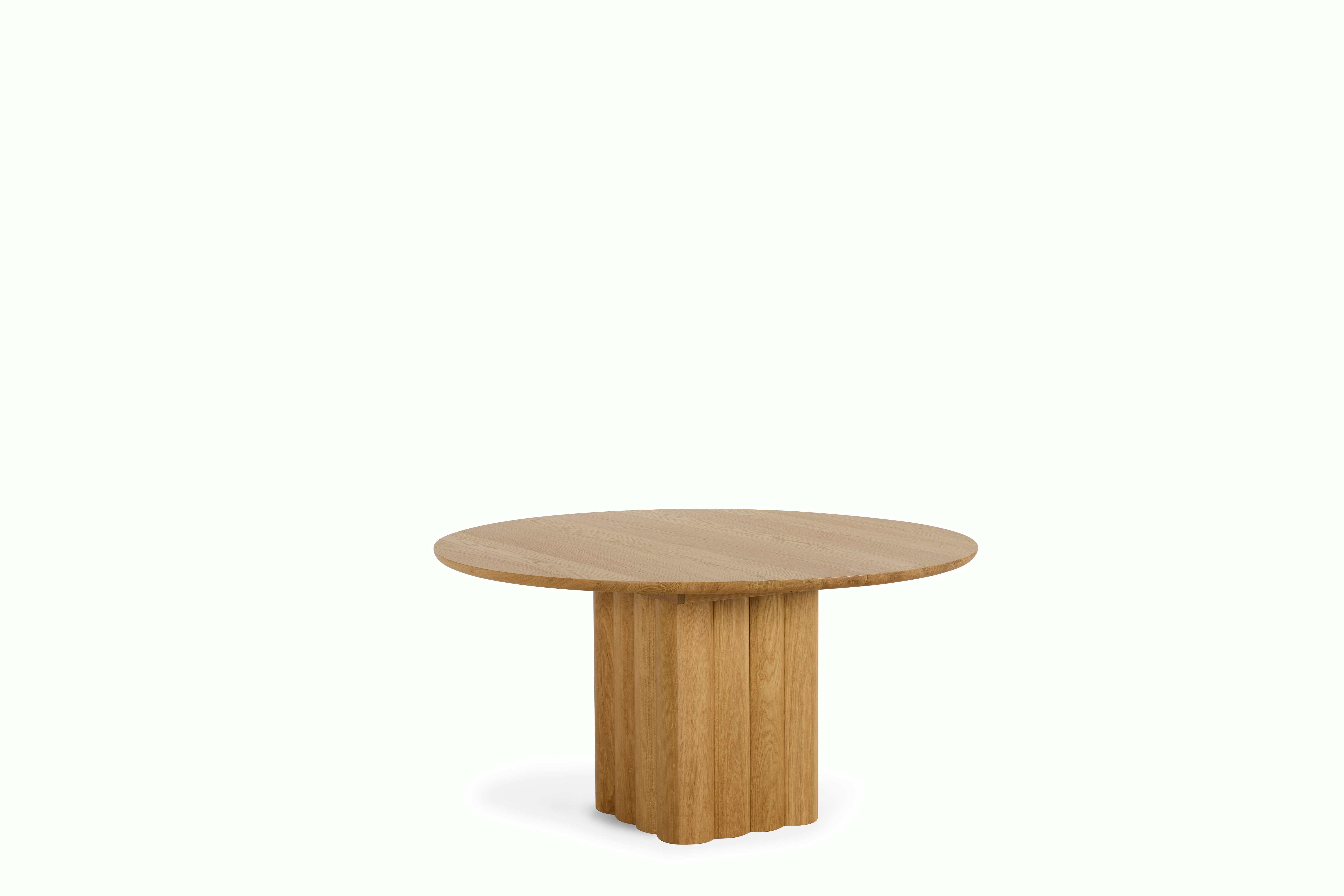 Plush Extension Dining Table - oak